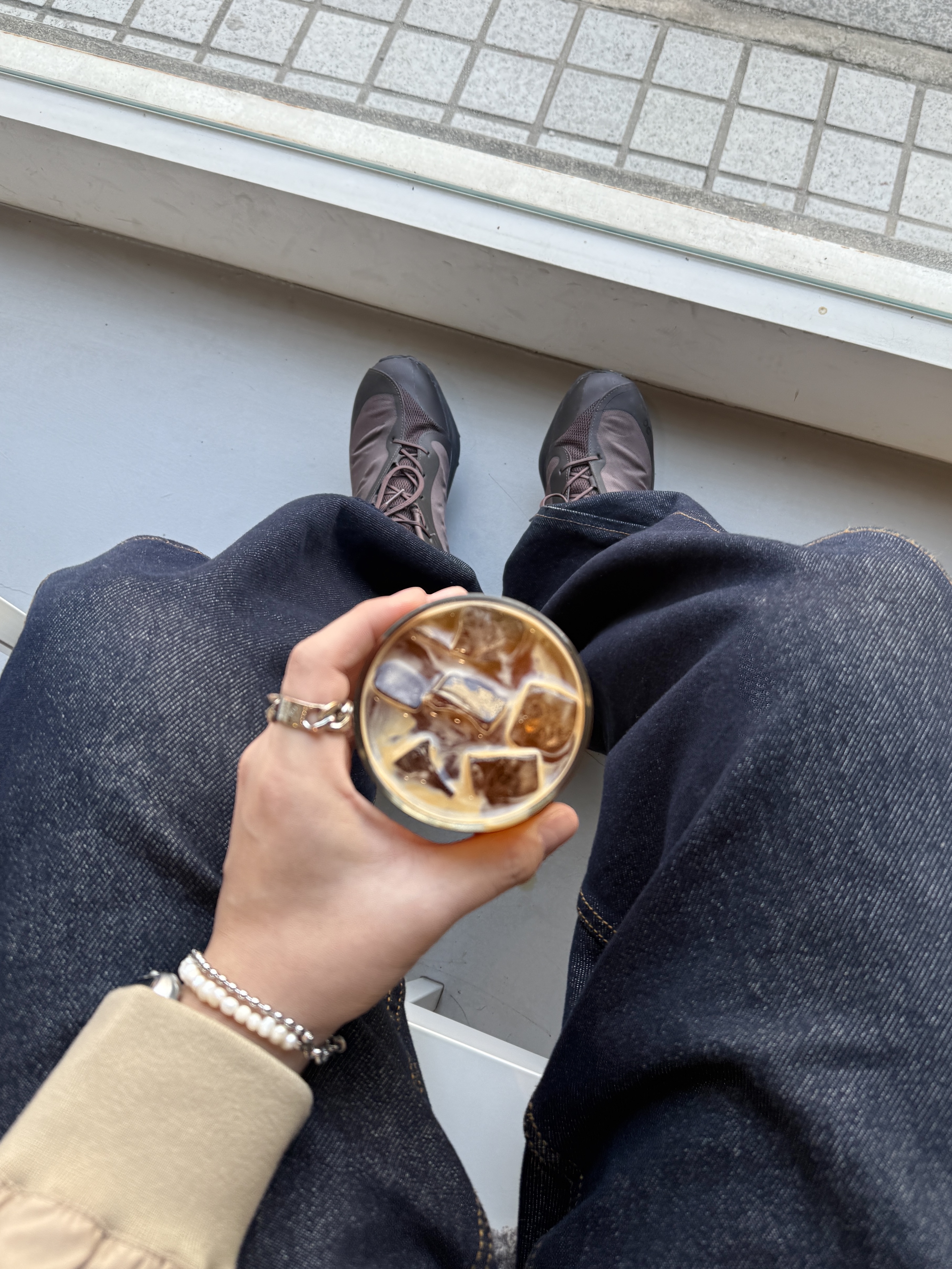 (W) On Running x Post Archive Faction (Paf) Cloudventure Peak Cacao Espresso, Chrome Hearts Silichrome CH Cross Pendant Clear 2025 착용 스타일 - 5