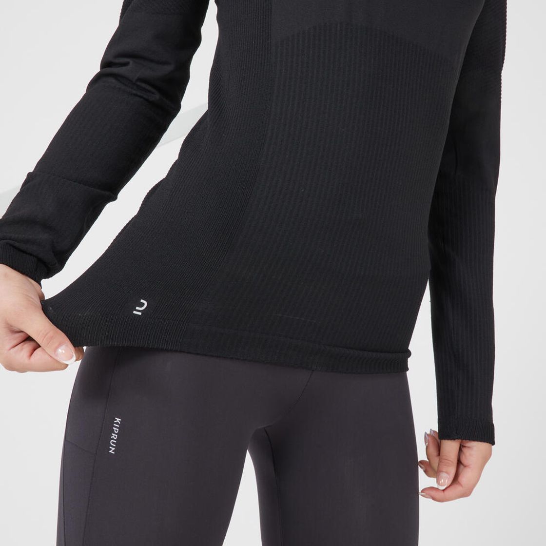 데카트론 여성 러닝 심리스 긴팔 티 런 스킨케어 500 스모크 블랙(DECATHLON Women's Running Seamless Long-Sleeved T-Shirt Run Skincare 500 Smoke Black) - 7