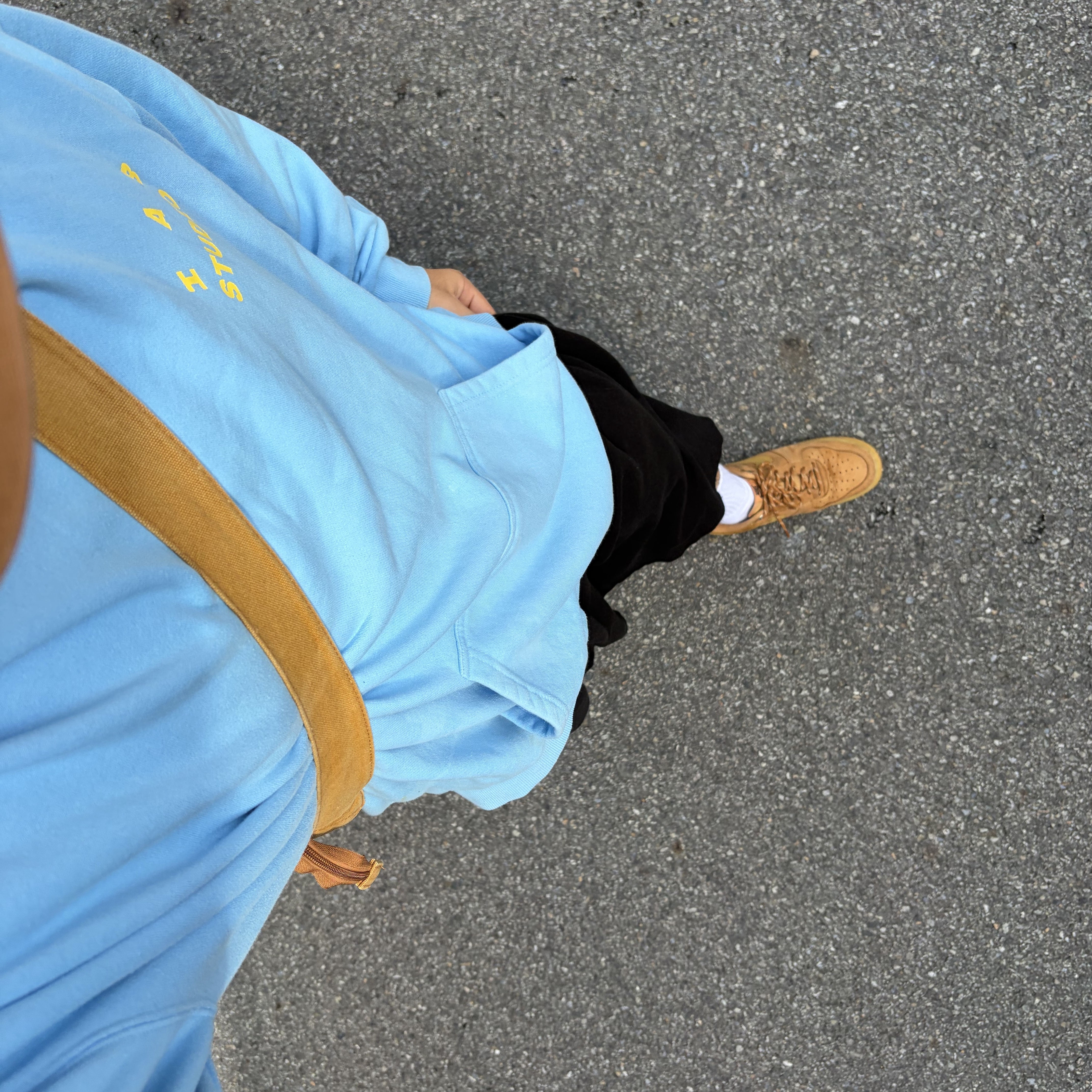 IAB Studio Hoodie Sky Blue Lemon, Nike Air Force 1 '07 WB Flax 착용 스타일