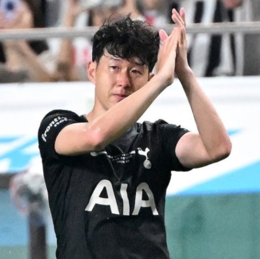 Nike Tottenham Hotspur 2025/26 Match Away Dri-FIT ADV Authentic Jersey Black Light Iron Ore (Non Marking Ver.) 착용 스타일 - 2