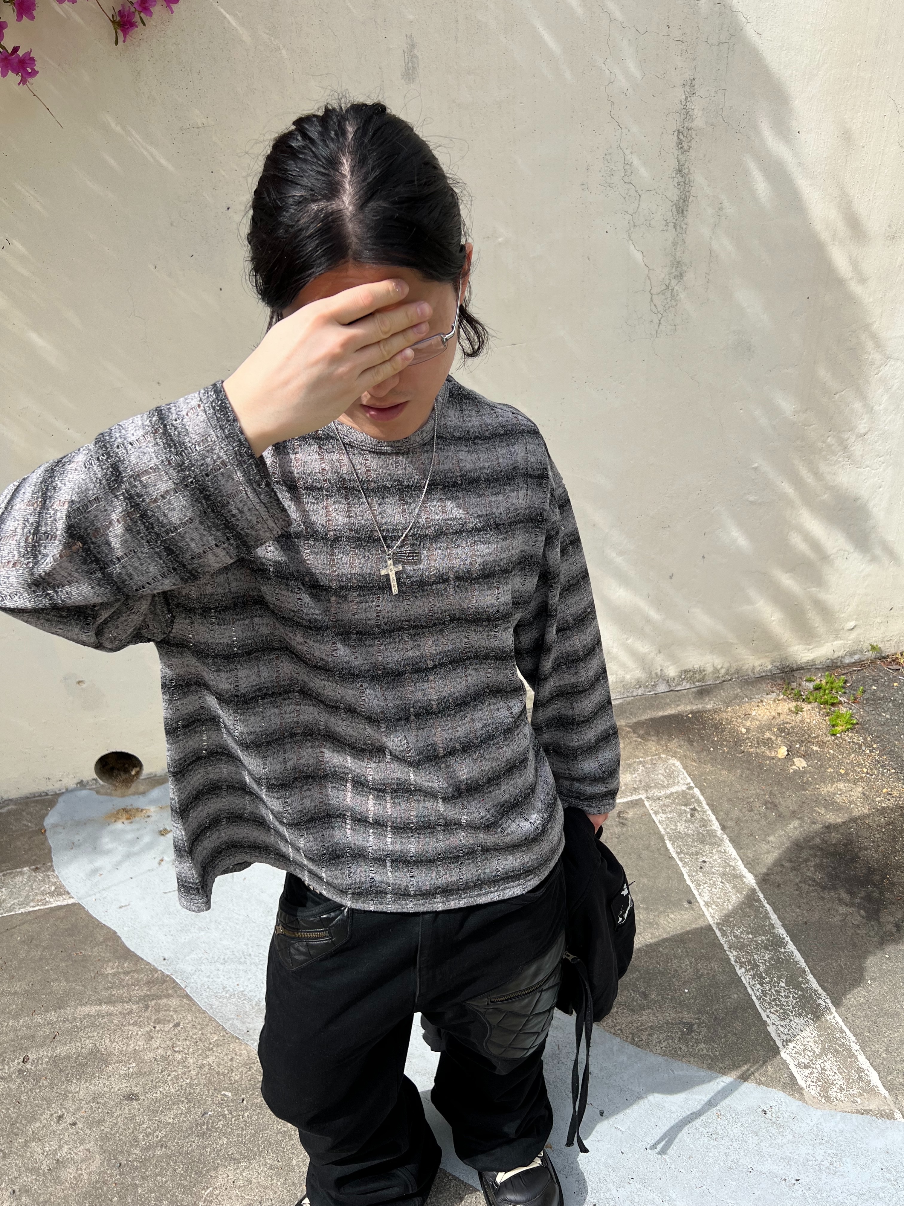 emostanceclub Leather Patch Flared Jeans Black, MJD Cowboy Patch Thermal Zip-Up Hoodie Black 착용 스타일 - 5