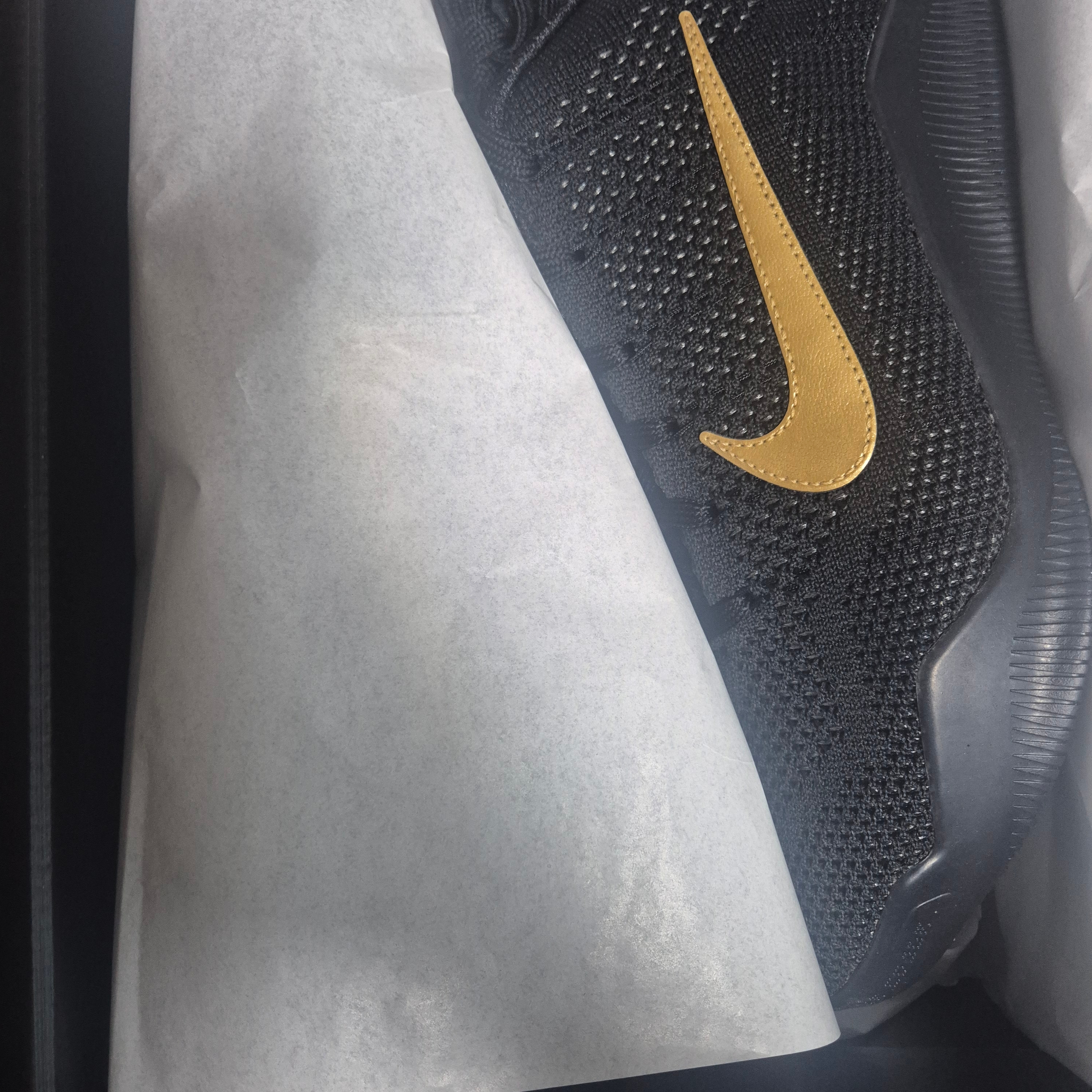 Kobe 11 Elite Protro Fade to Black 착용 스타일 - 1