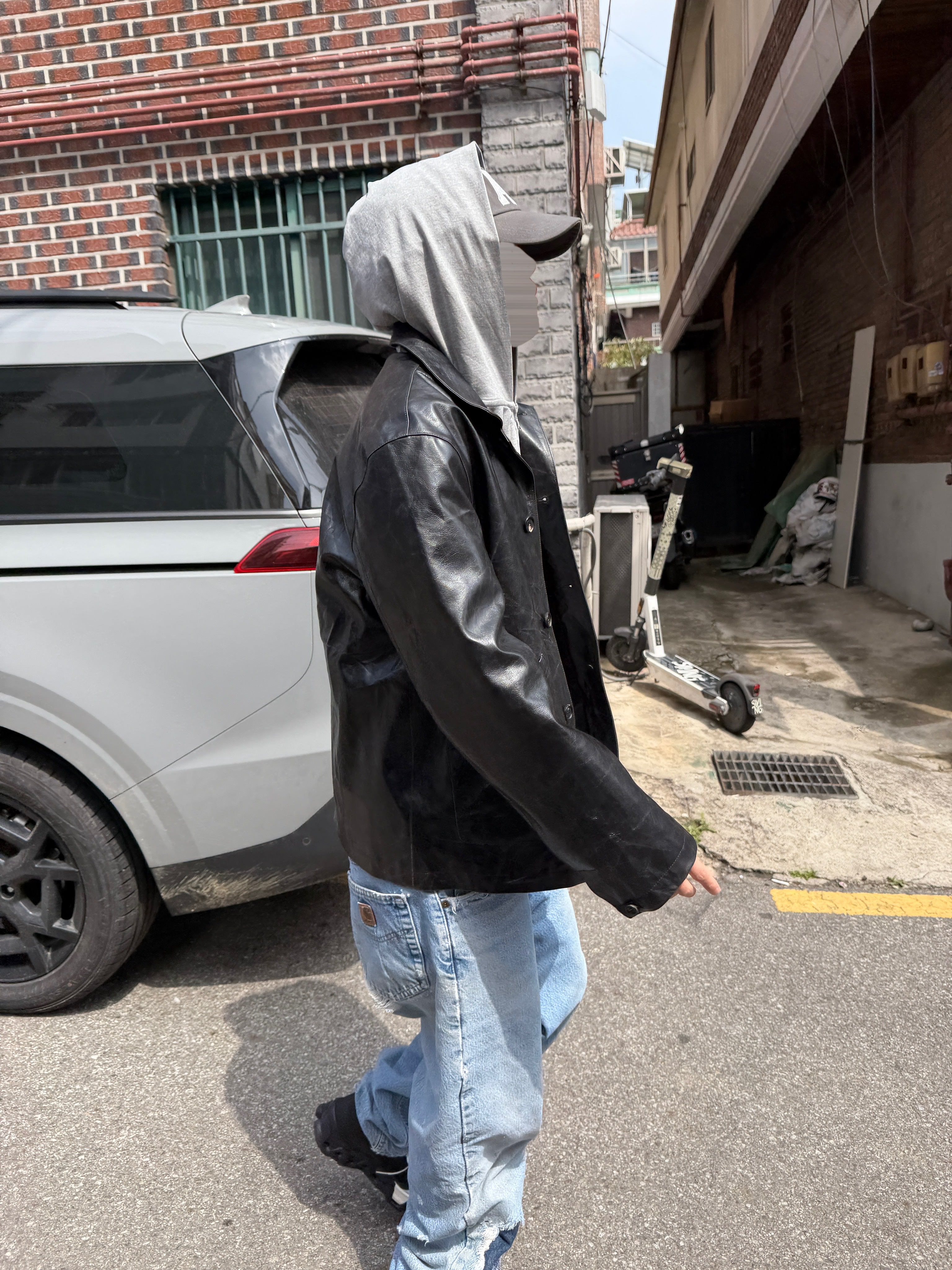 On Running x Post Archive Faction (Paf) Cloudmonster Hyper Black 착용 스타일 - 6