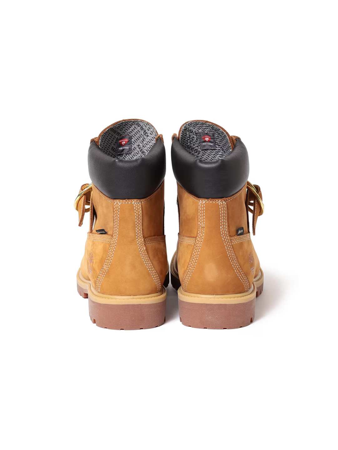 Timberland x Beams Buckle Boot with Gore-Tex Membrane Wheat Nubuck Brown 착용 스타일 - 4