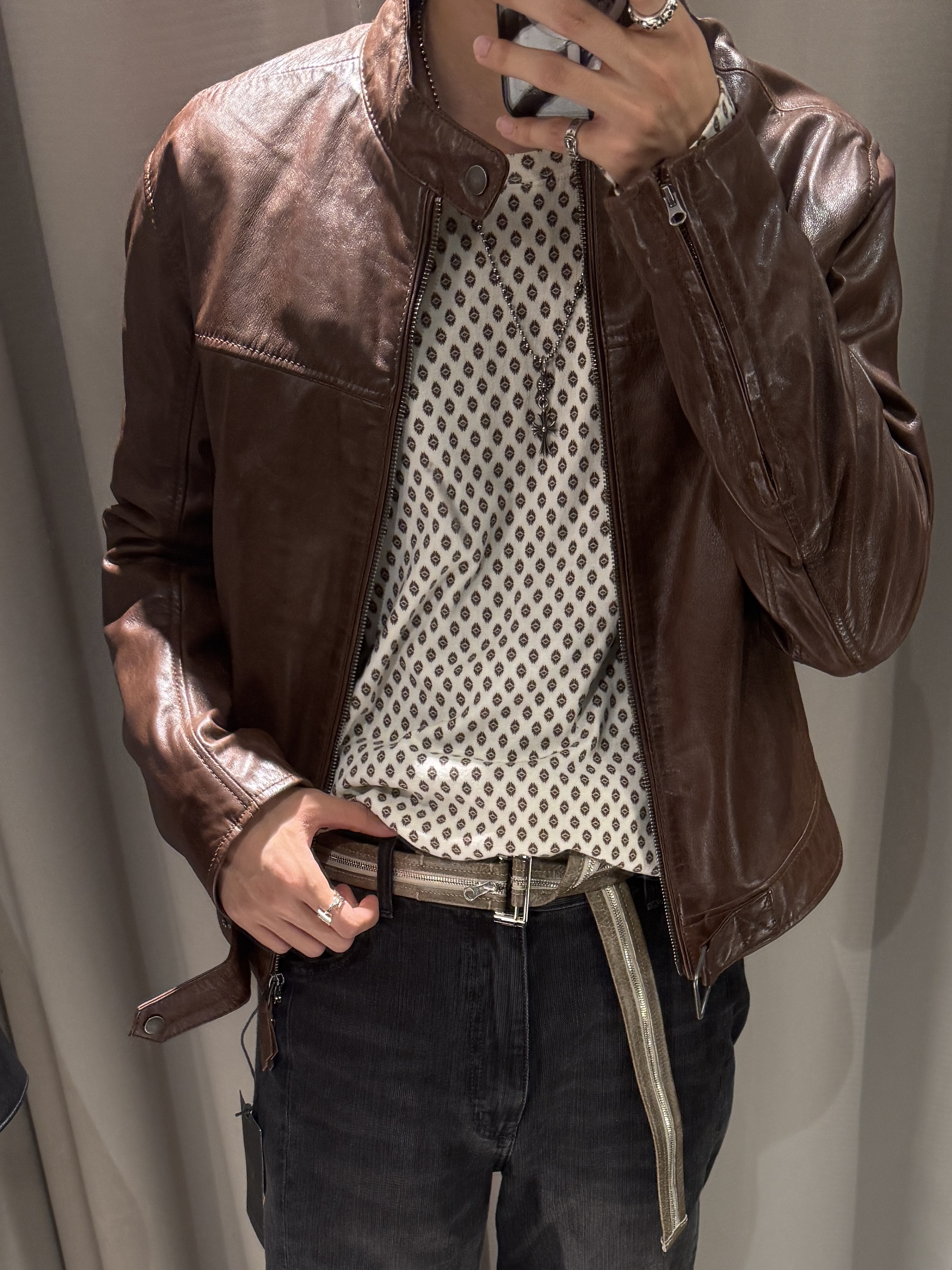 ERIIST Spencer Belt Moss Sand Two Tone 착용 스타일 - 4