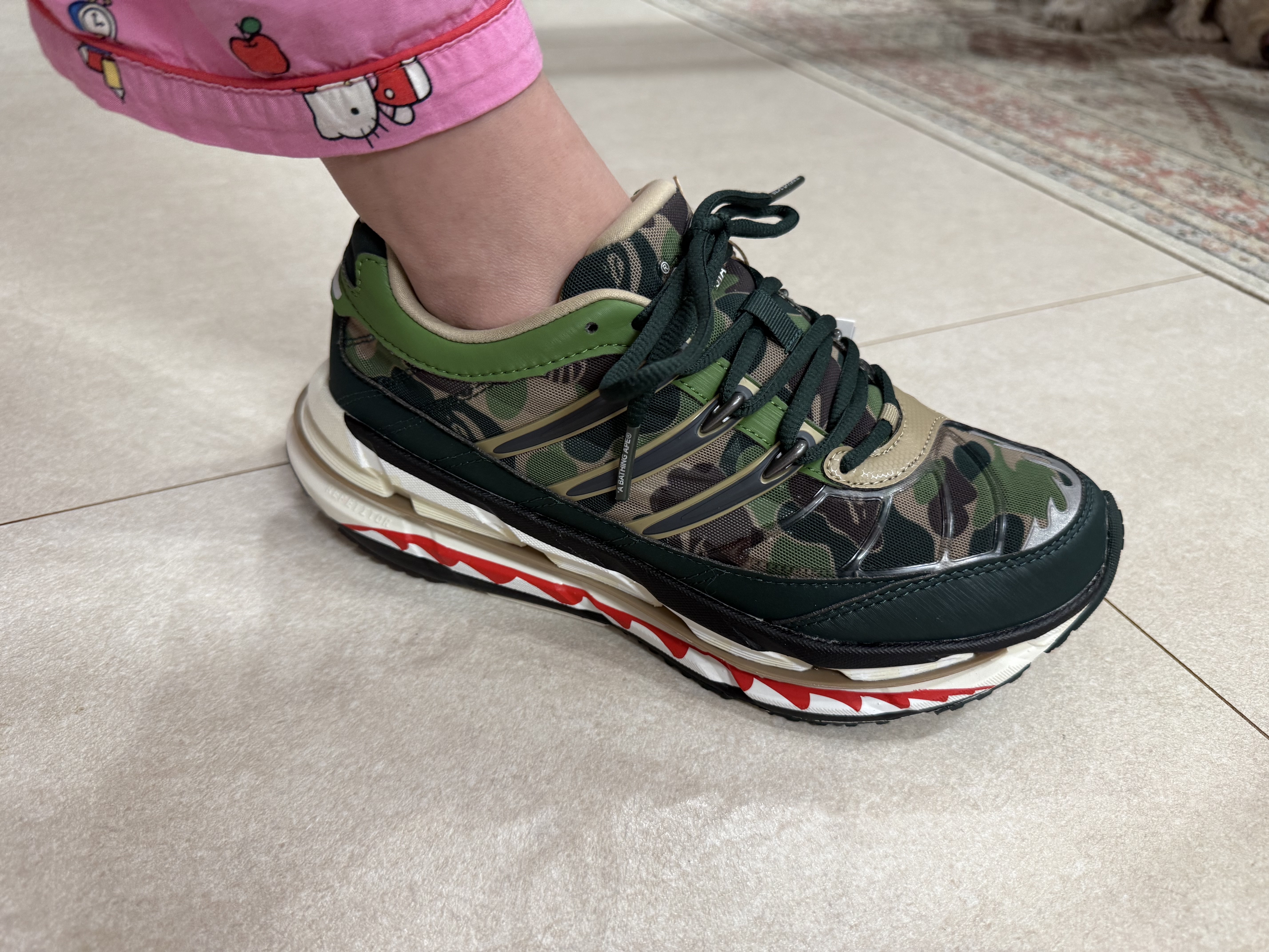 Adidas x BAPE Adistar Hrmy Hemp Iron Metallic, Adidas x BAPE Campus 00s Core Black Off White 착용 스타일 - 4