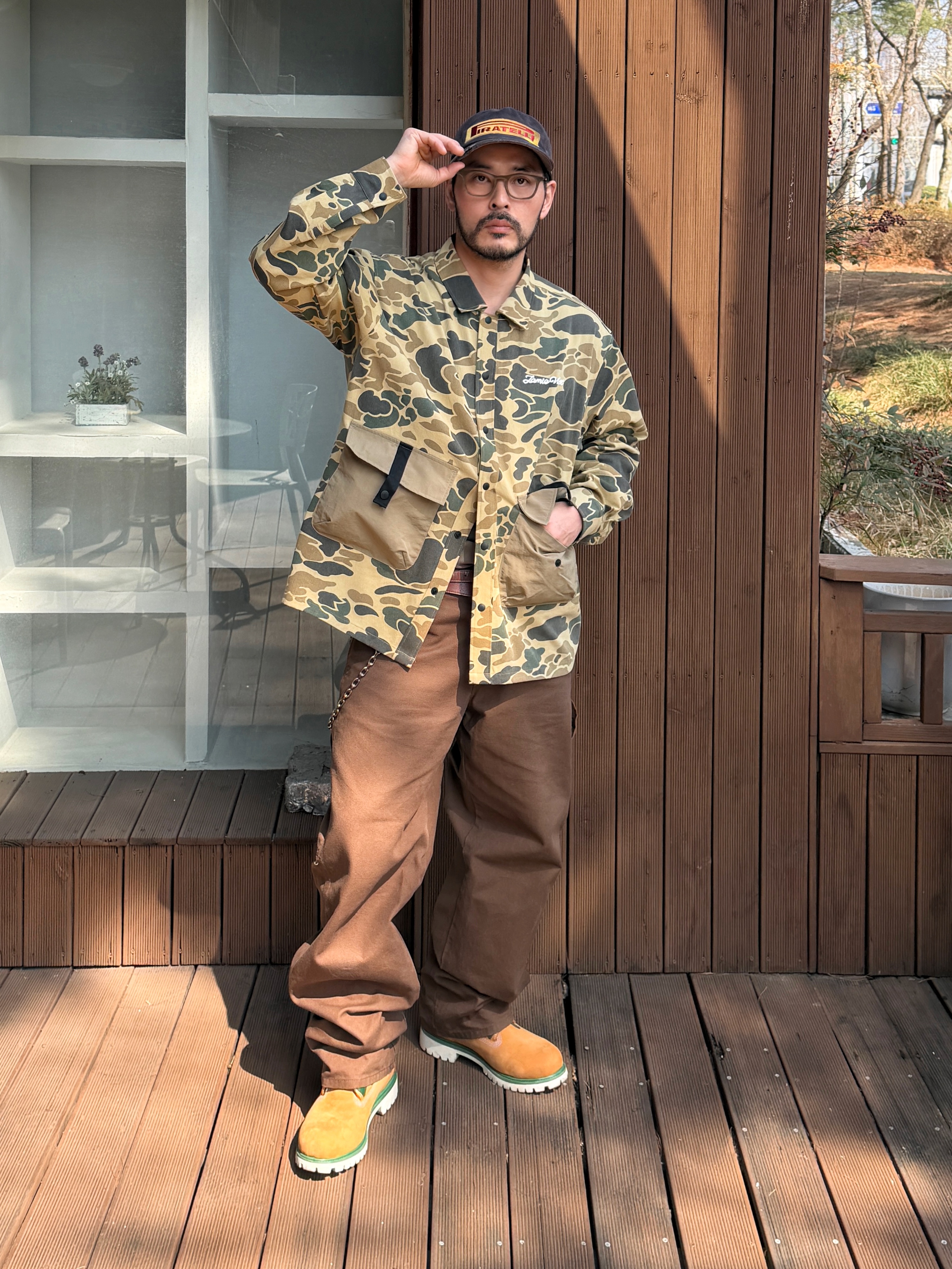 KASINA x Timberland 6 In Premium Vibram GTX Wheat 착용 스타일 - 3