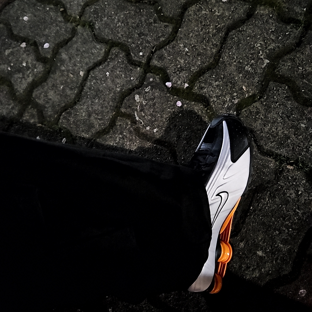 Nike Shox R4 Black Vast Grey, Yves Saint Laurent Myslf Eau De Parfum 40ml 착용 스타일