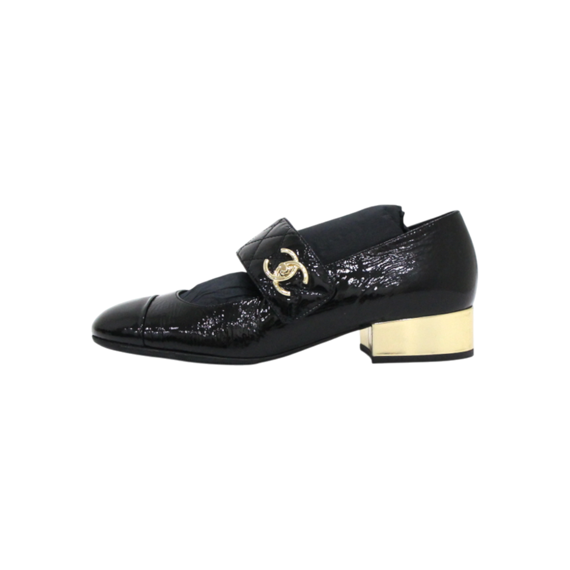 IT86TMJJ8HJV Chanel Black Patent Leather Gold Turnlock CC Mary Jane Shoes