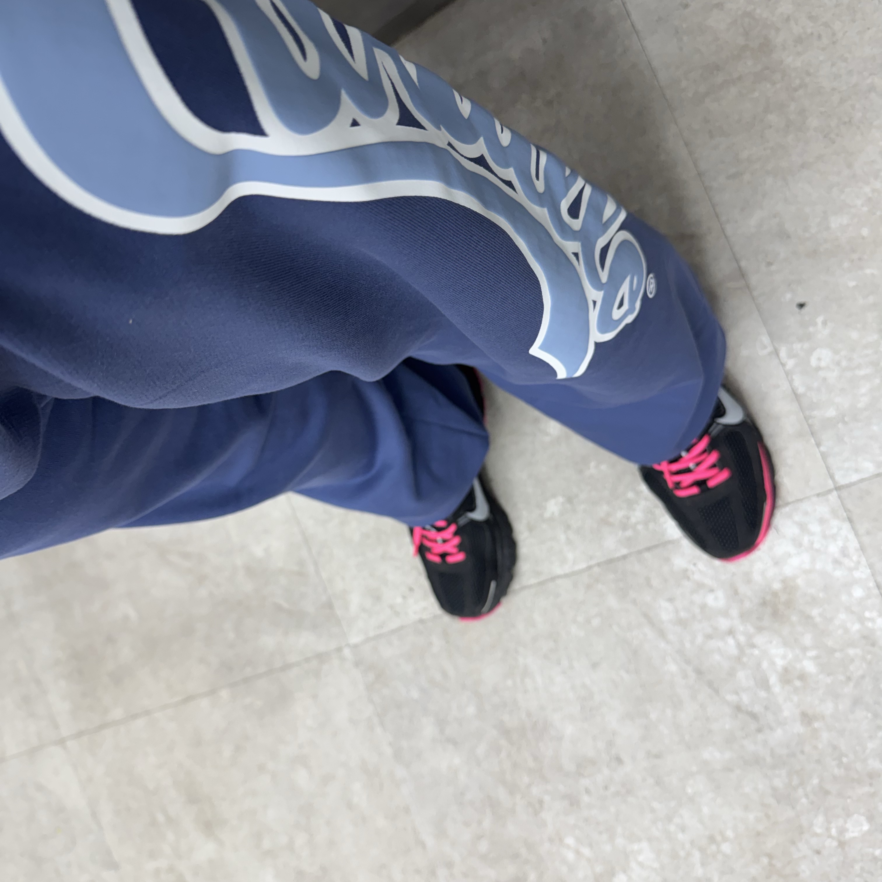 Nike Zoom Vomero 5 Black Anthracite 착용 스타일