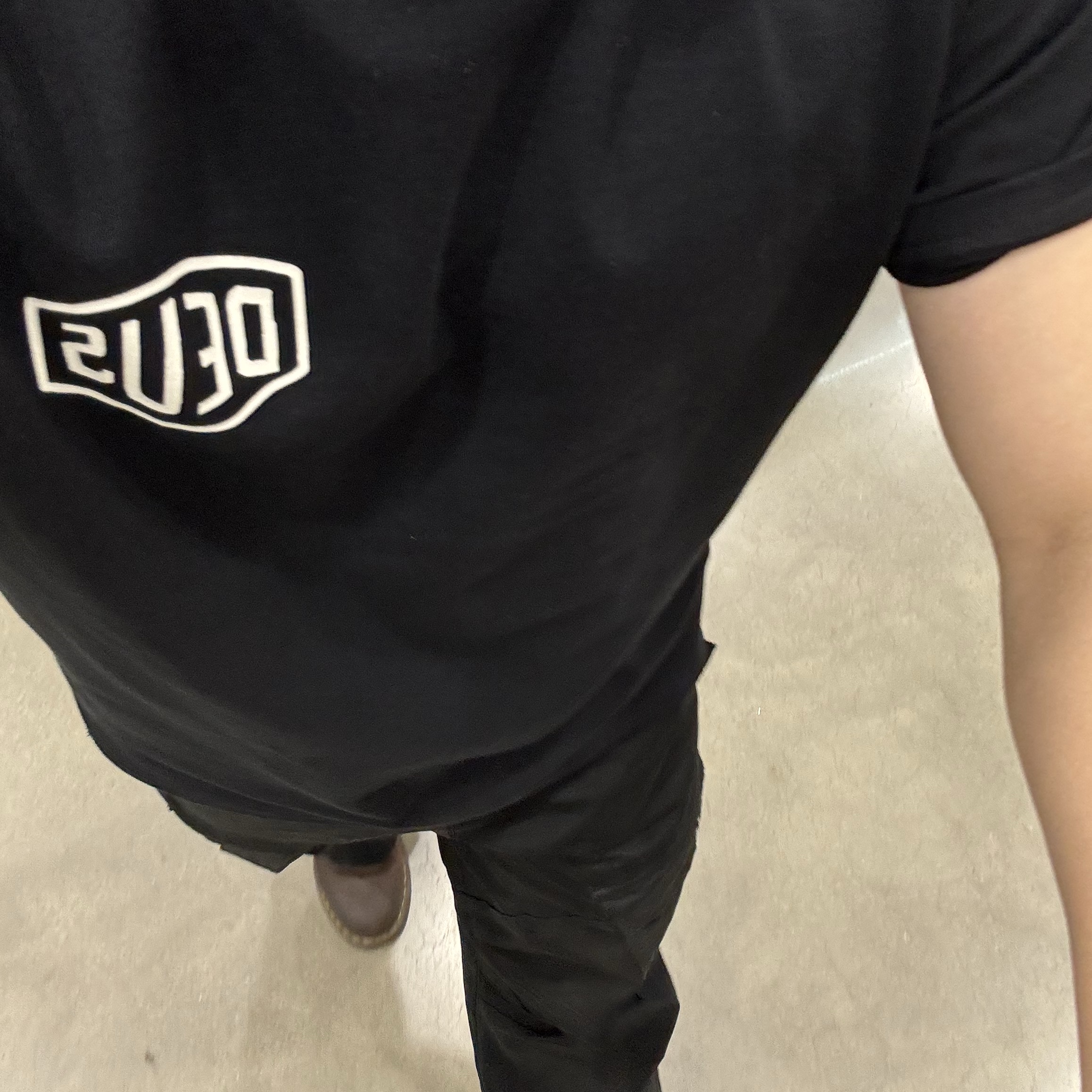 Dr. Martens 1461 Crazy Horse Dark Brown, Deus Ex Machina Seoul Original Address T-Shirt Black 착용 스타일
