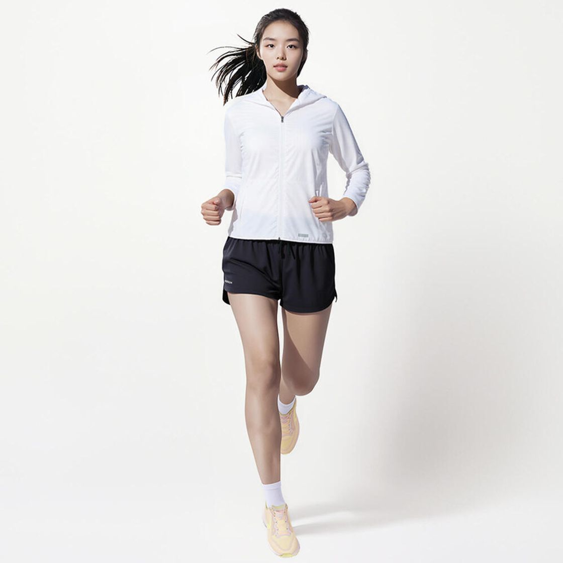데카트론 여성 3인치 러닝 경량 쇼츠 런 드라이 500 스모크 블랙(DECATHLON Women's 3" Running Lightweight Shorts Run Dry 500 Smoke Black) - 2
