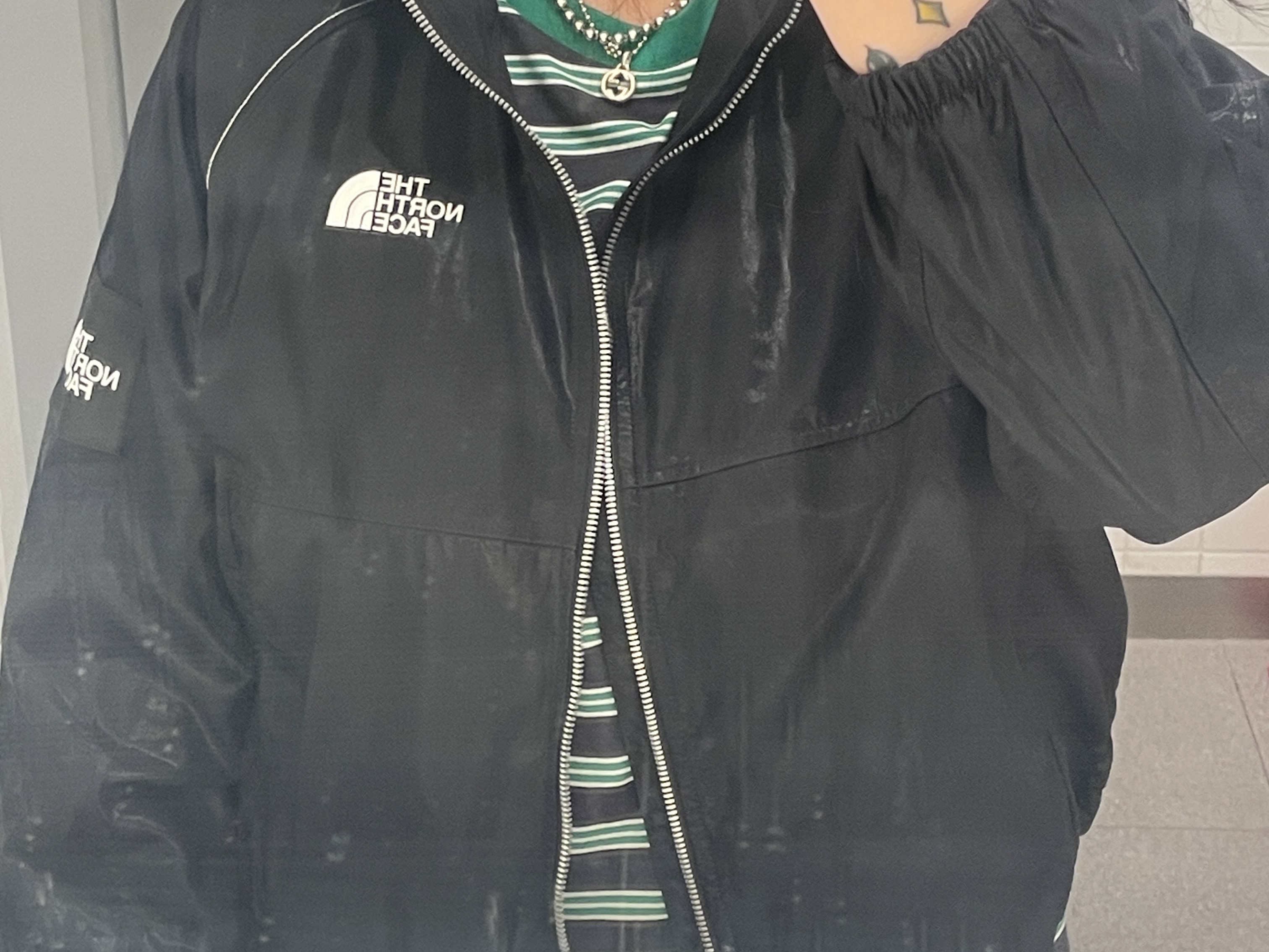 (W) The North Face White Label Novelty Olema Hoodie Black 착용 스타일