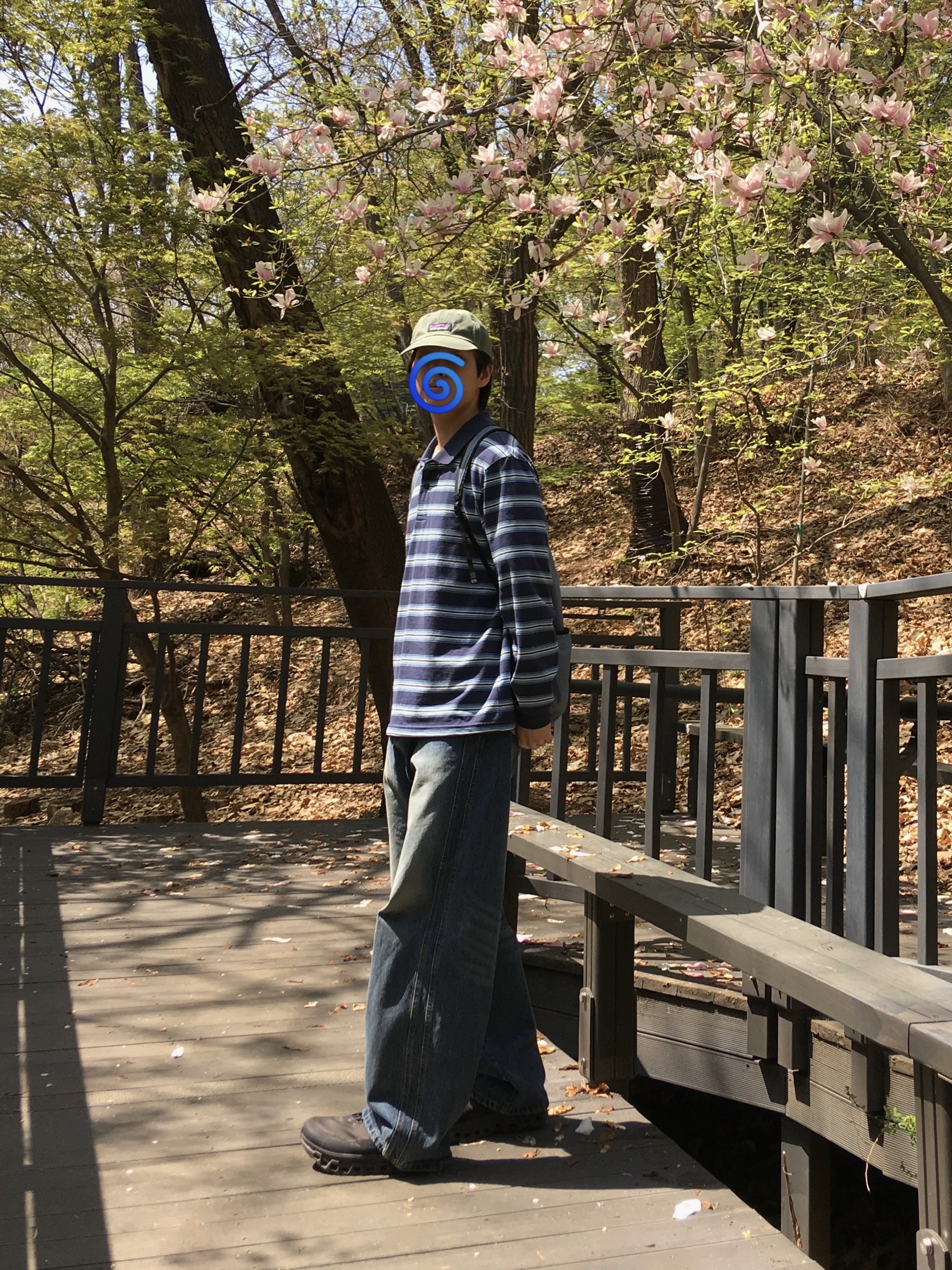 Heisan Ultra-light Compact Pocketbag V2 - Light Blue (L), On Running x Post Archive Faction (Paf) Cloudmonster 2 Thorn Brown 착용 스타일 - 2