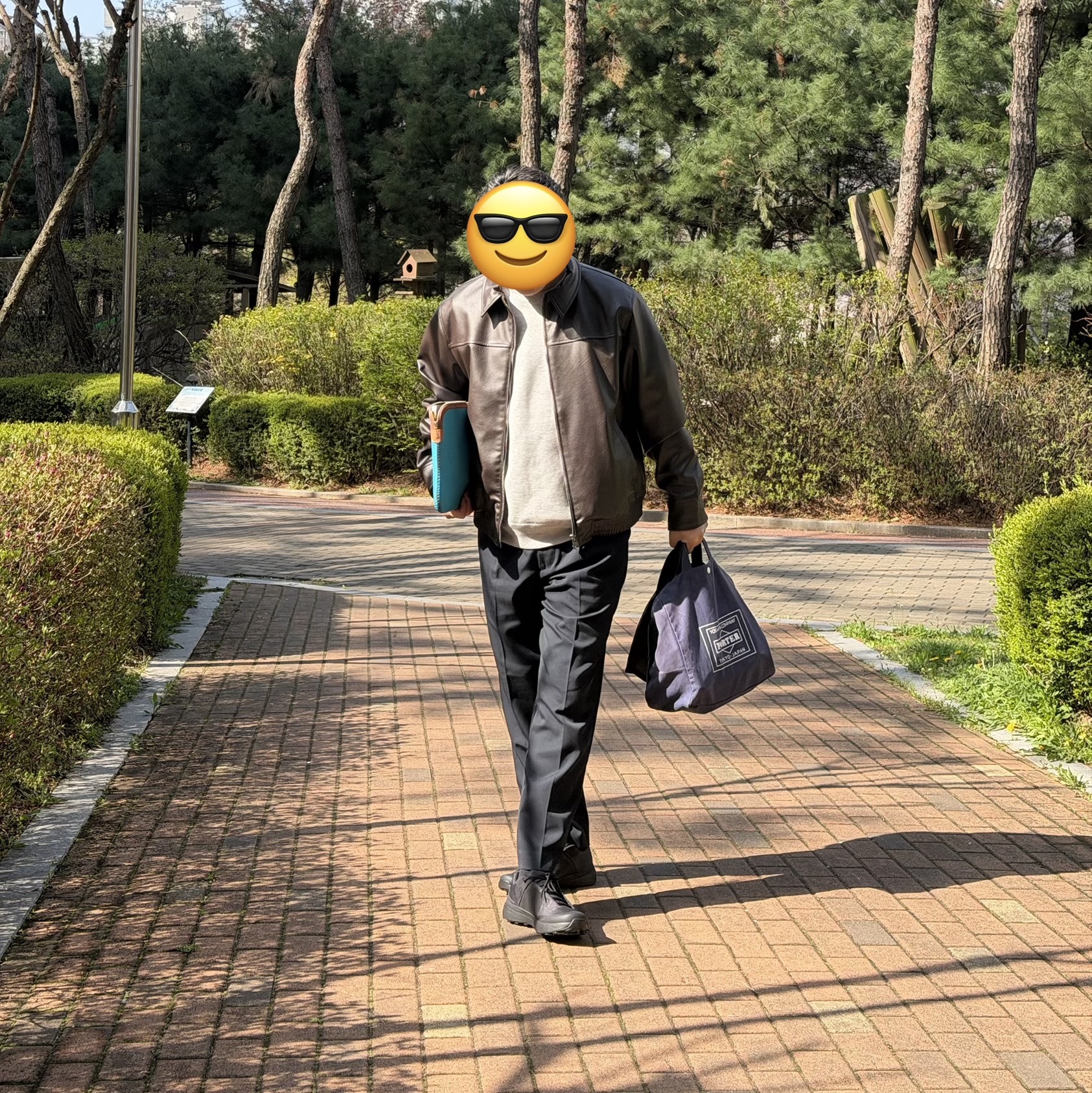 Arc'teryx Kopec GTX Black, Zara Leather Biker Jacket Black Brown 착용 스타일