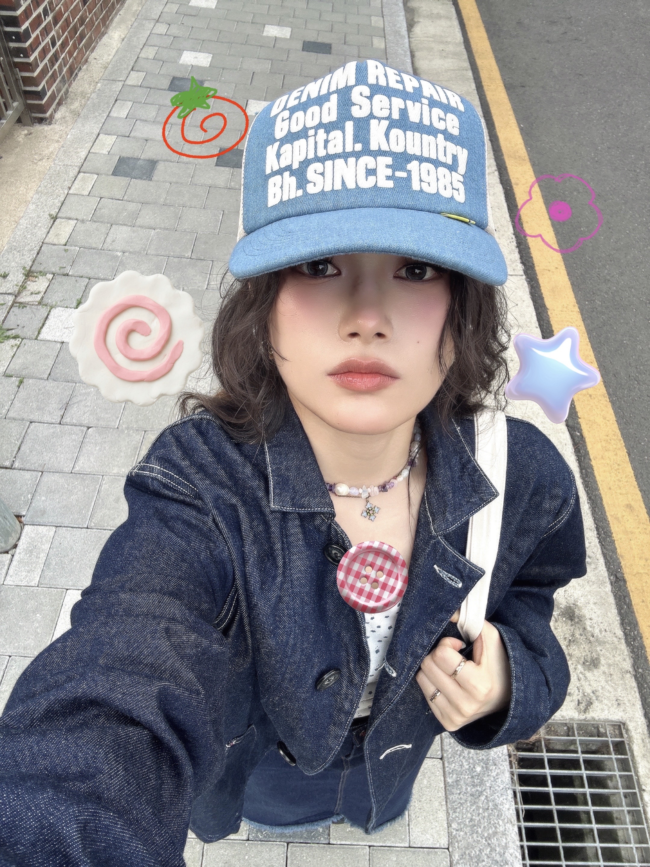 Kapital Denim Repair Service Pt Denim Track Cap Natural, Kapital 11.5 oz. Denim & 8 oz. Denim Apple Man Coverall Indigo 착용 스타일