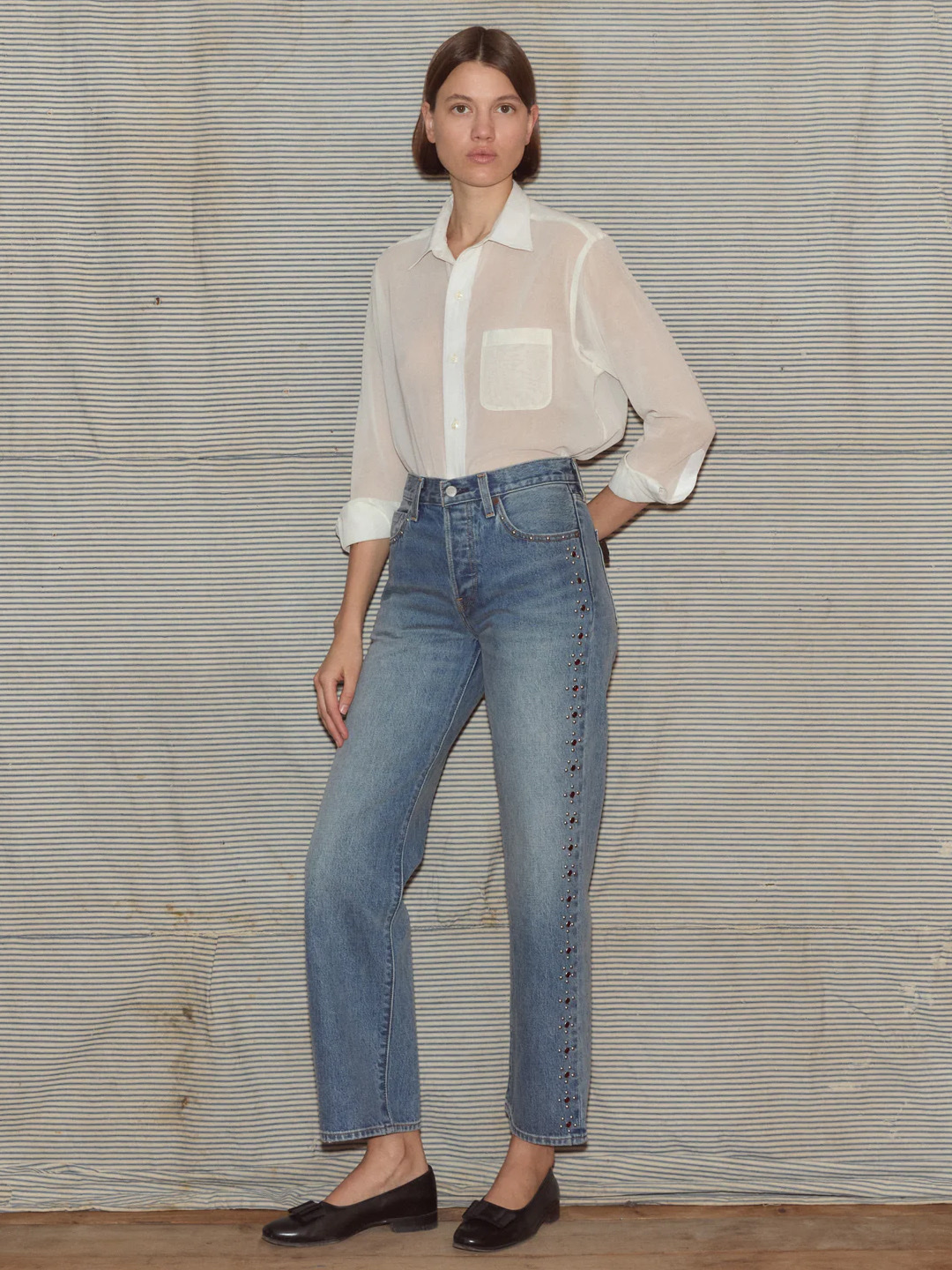 Levi's x Bode Gemstone Barrel Racer Jeans Light Wash, Levi's x Bode Studded Barrel Racer Jeans Dark Wash 착용 스타일 - 2