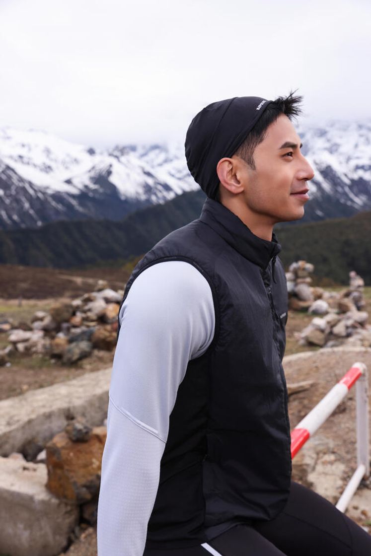 데카트론 울트라라이트 러닝 비니 웜 플러스 V2 스모크 블랙(DECATHLON Ultralight Running Beanie Warm Plus V2 Smoke Black) - 4