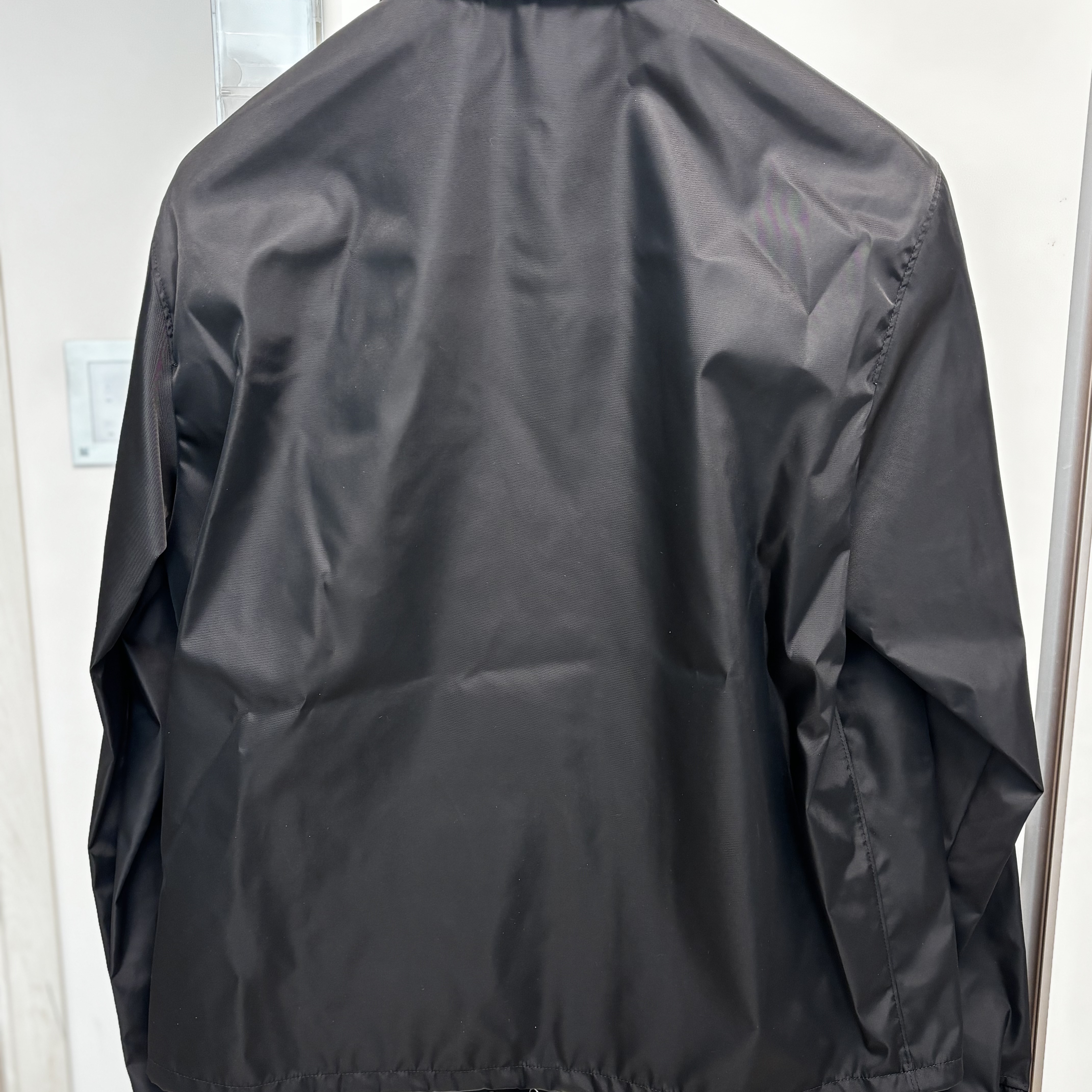 Prada Re-Nylon Zip Up Gabardine Blouson Jacket Black 착용 스타일 - 2