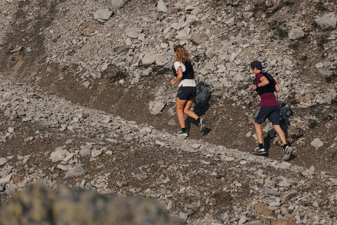 데카트론 트레일러닝 백 5L 에센셜 그라파이트 그레이(DECATHLON Trail Running Bag 5L Essential Graphite Grey) - 8