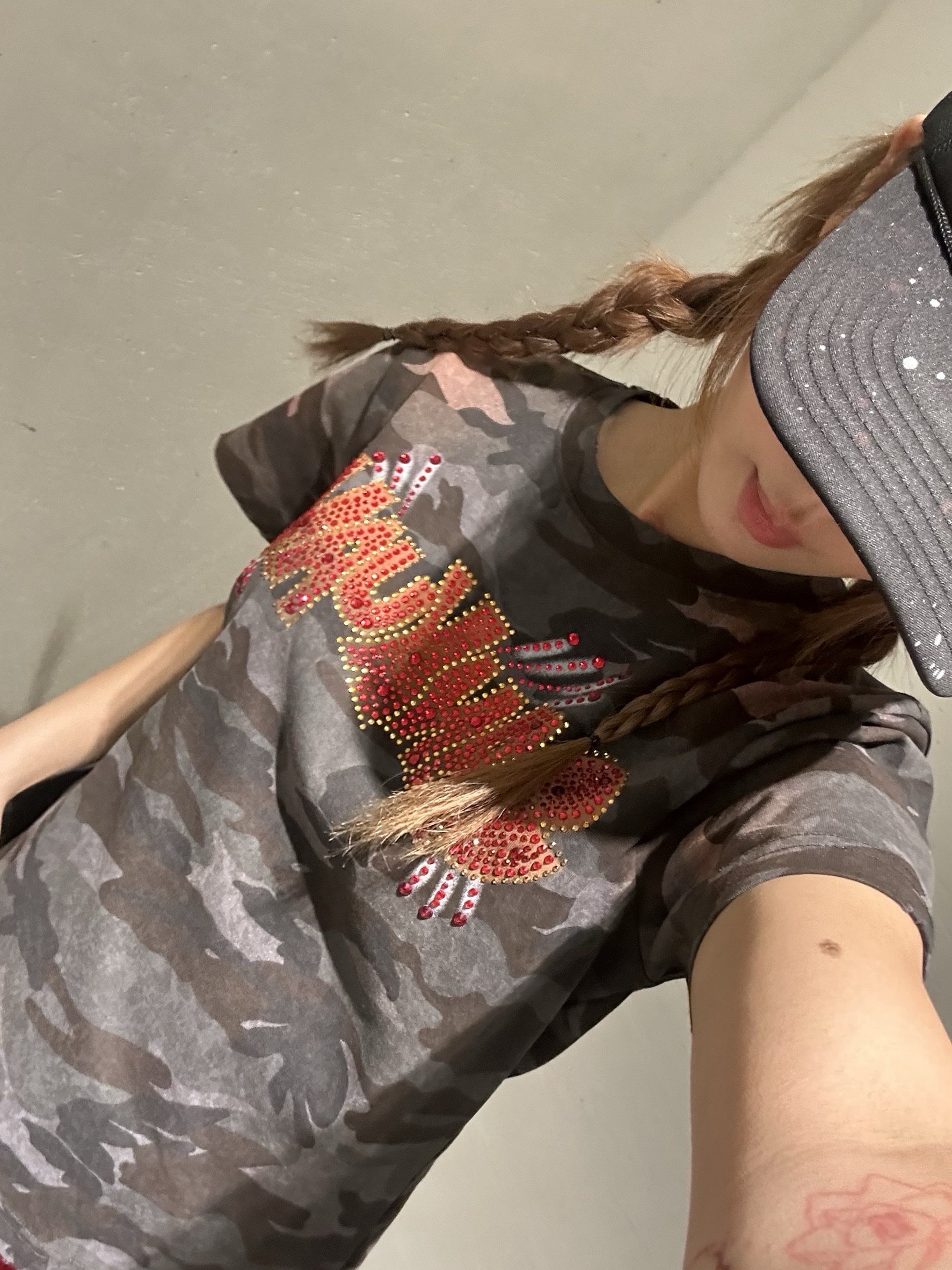 Sankuanz B26SSUTS0102 Graphic Short Sleeve Camo - 26SS 착용 스타일 - 2