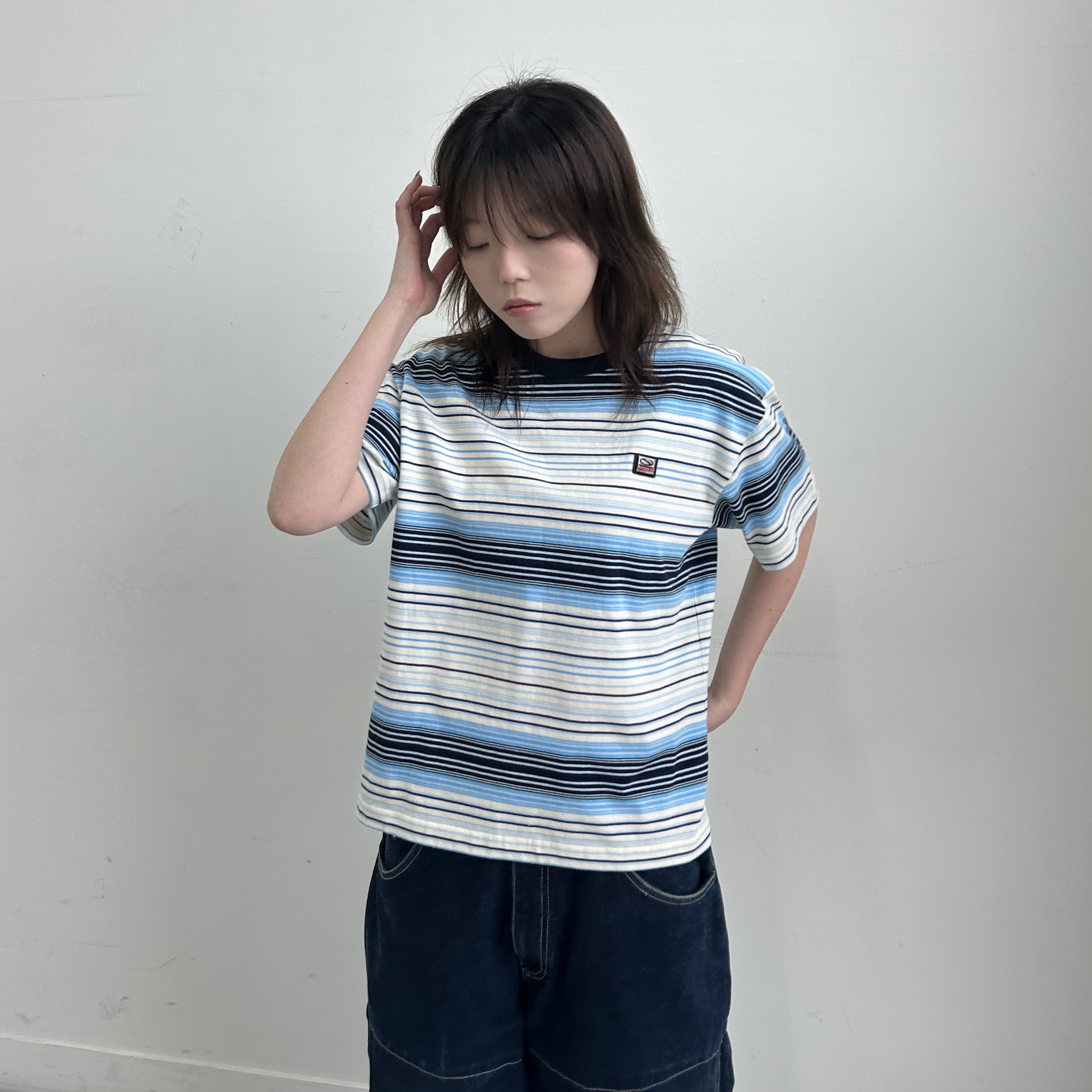 SPORT CHAMBER Glitch T-shirt SKY BLUE 착용 스타일 - 4
