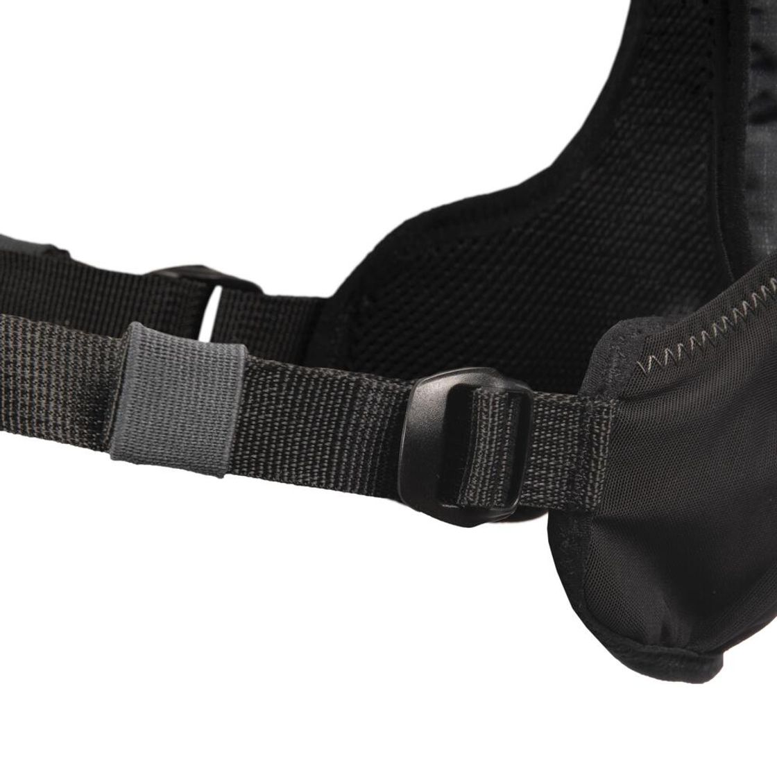 데카트론 트레일러닝 백 5L 에센셜 그라파이트 그레이(DECATHLON Trail Running Bag 5L Essential Graphite Grey) - 4