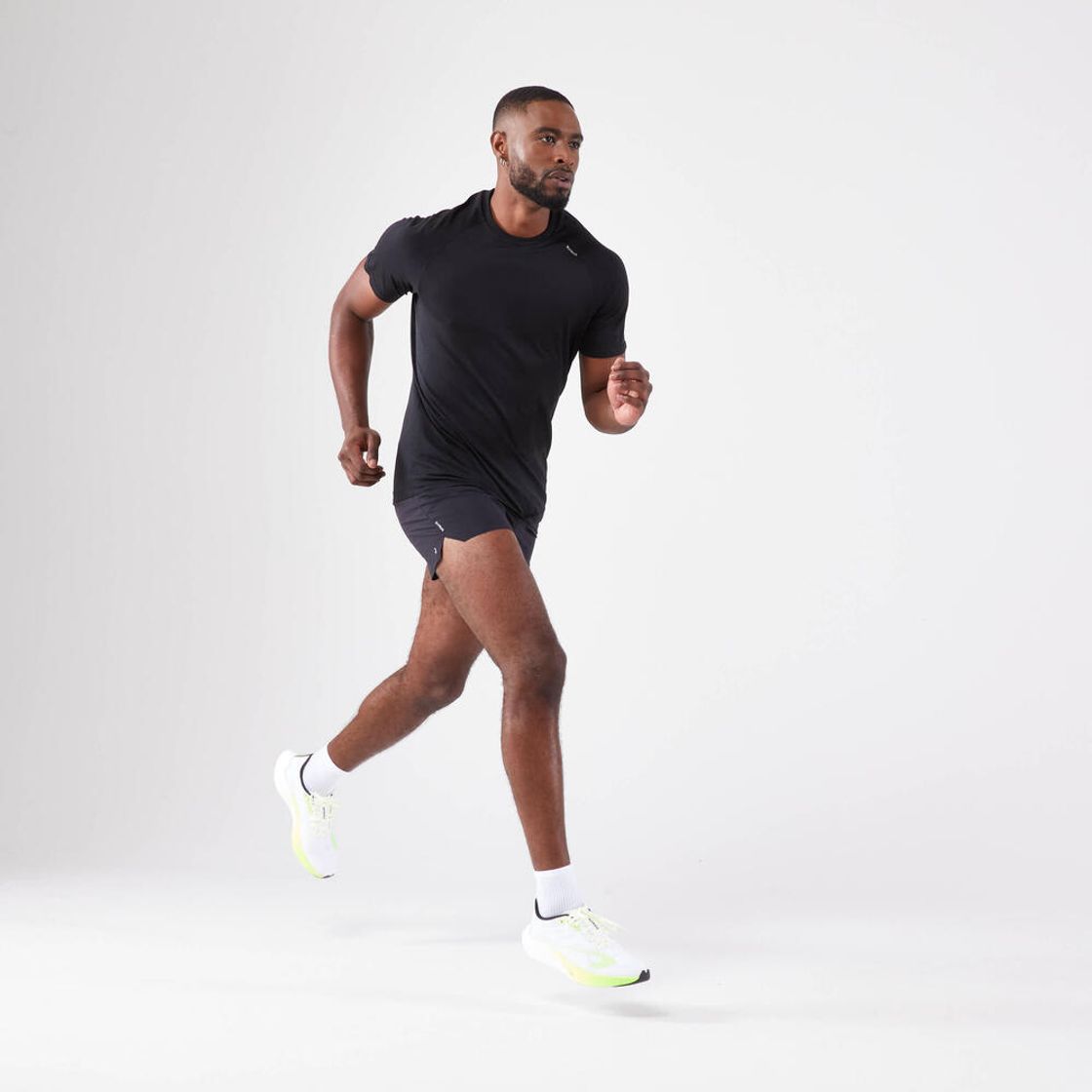 데카트론 남성 러닝 심리스 반팔 티 컴포트 런 500 스모크 블랙(DECATHLON Men's Running Seamless Short-Sleeved T-Shirt Comfort Run 500 Smoke Black) - 10