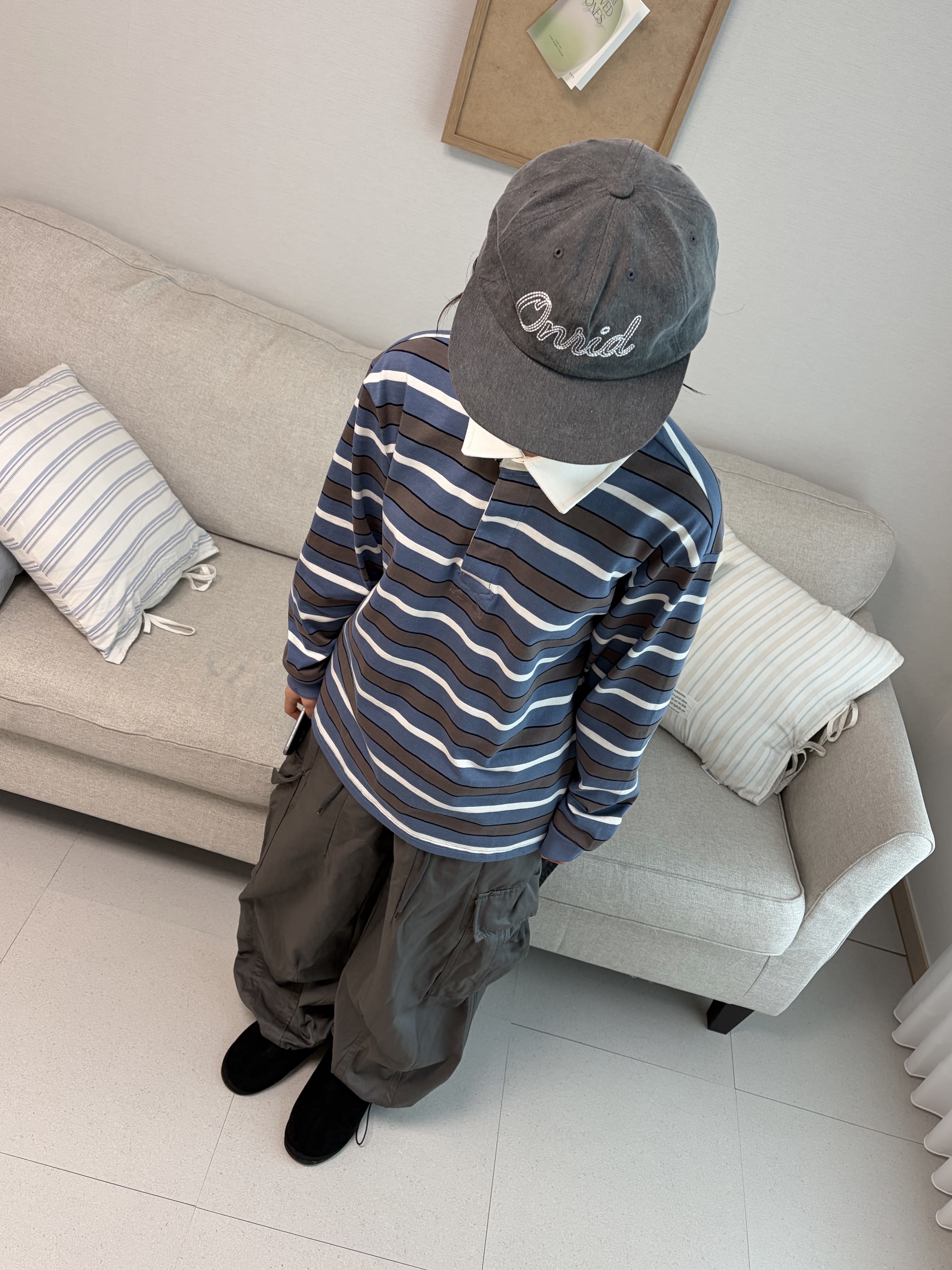 Helinox Wear 6-Panel Light Camp Cap Dark Gray, [KREAM 단독] Flavorism VTG Washed Cargo Pants Washed Charcoal 착용 스타일 - 1