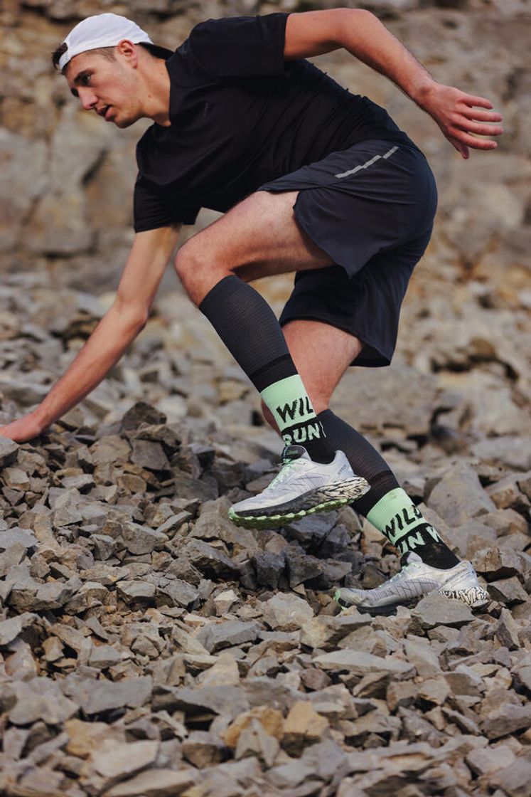 데카트론 러닝 카프 슬리브 500 스모크 블랙(DECATHLON Running Calf Sleeves 500 Smoked Black) - 7