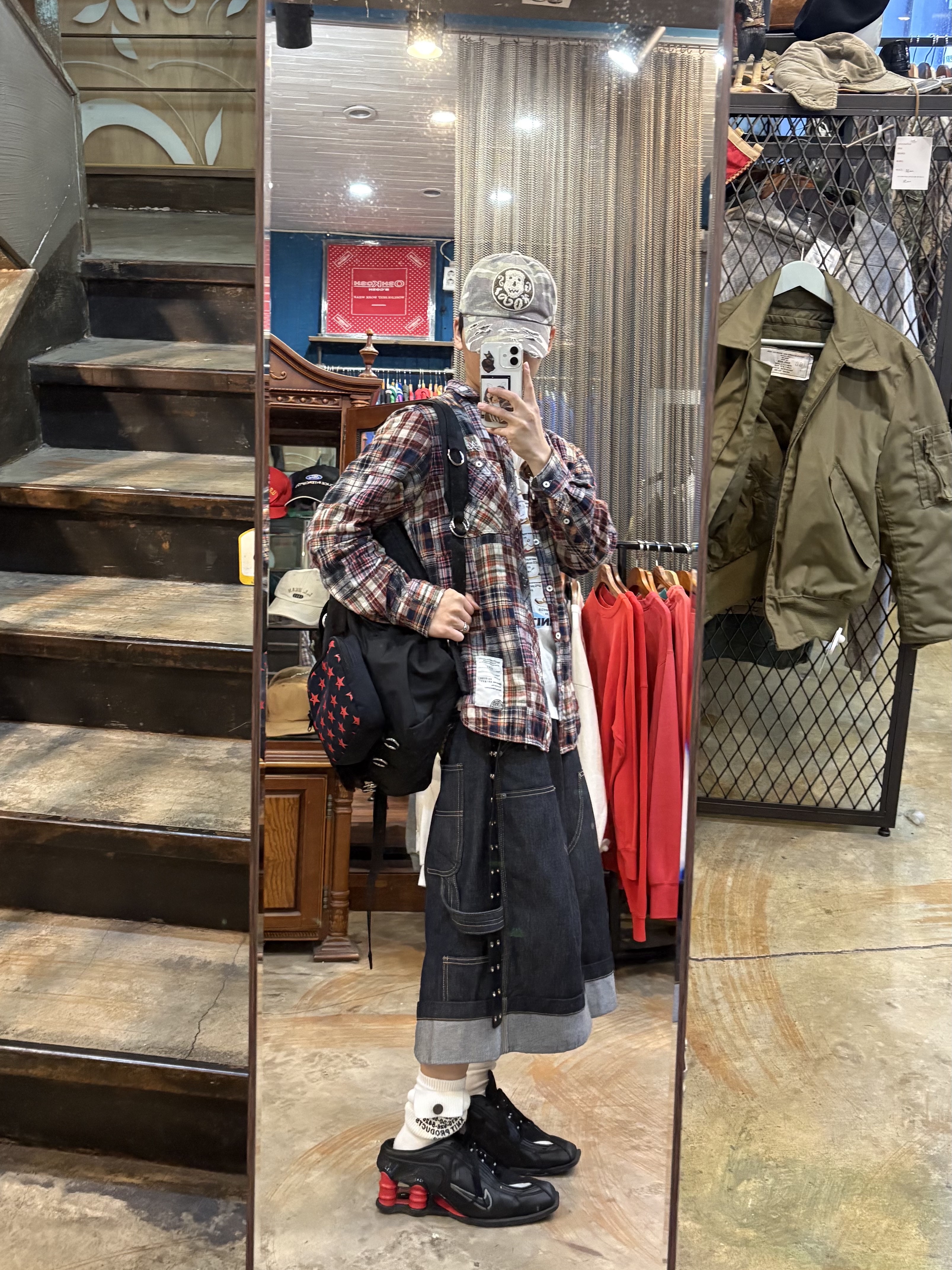 ETCE Ghost Cap Brown Camo, Kamien x MJD Double Hole Belt Black Shearling Calfskin 착용 스타일 - 8