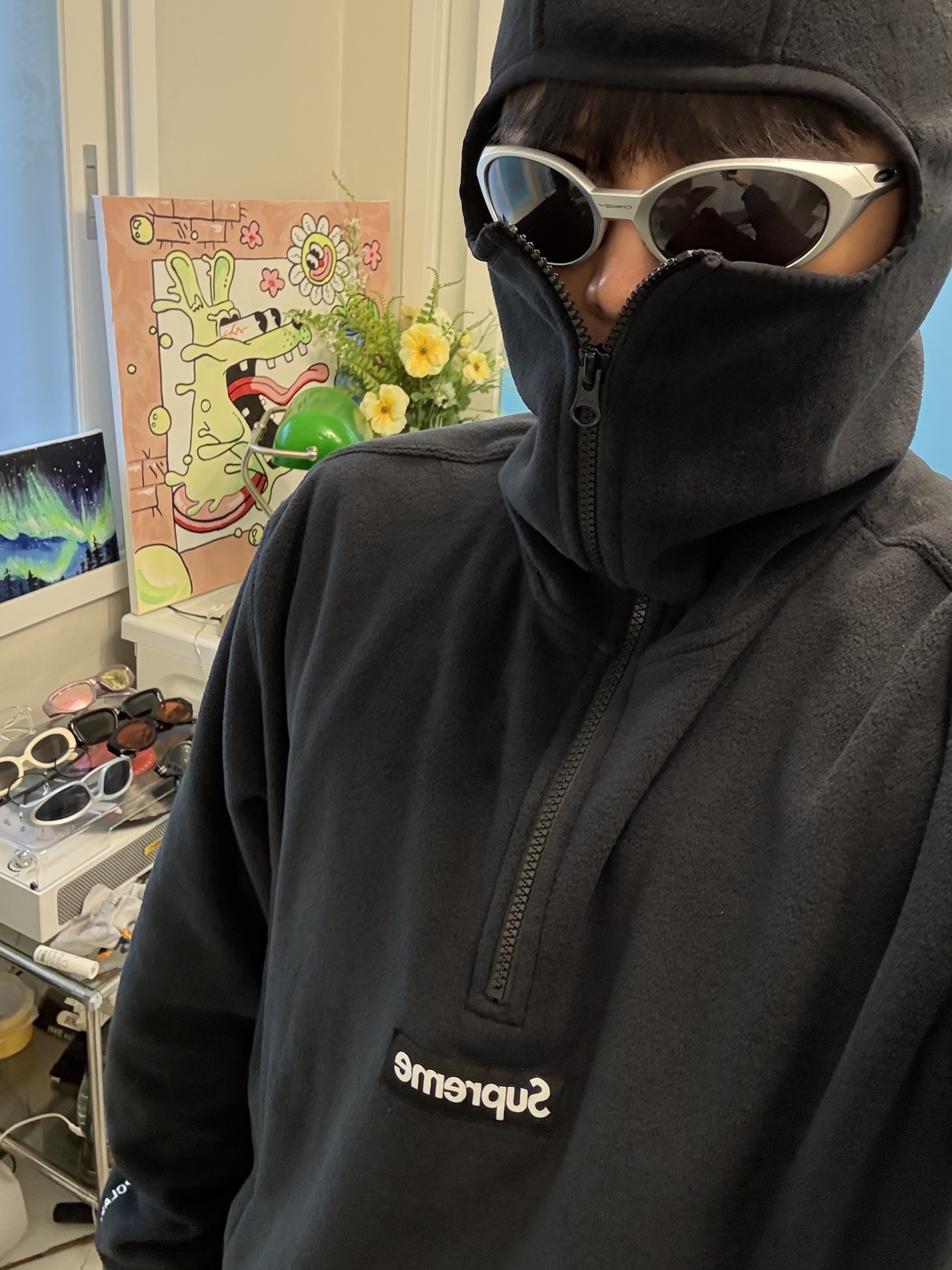 Supreme Polartec Facemask Half Zip Hooded Sweatshirt Black - 23FW, Oakley Eye Jacket Redux Silver Frame Prizm Black Polarized Lenses High Bridge Fit 착용 스타일