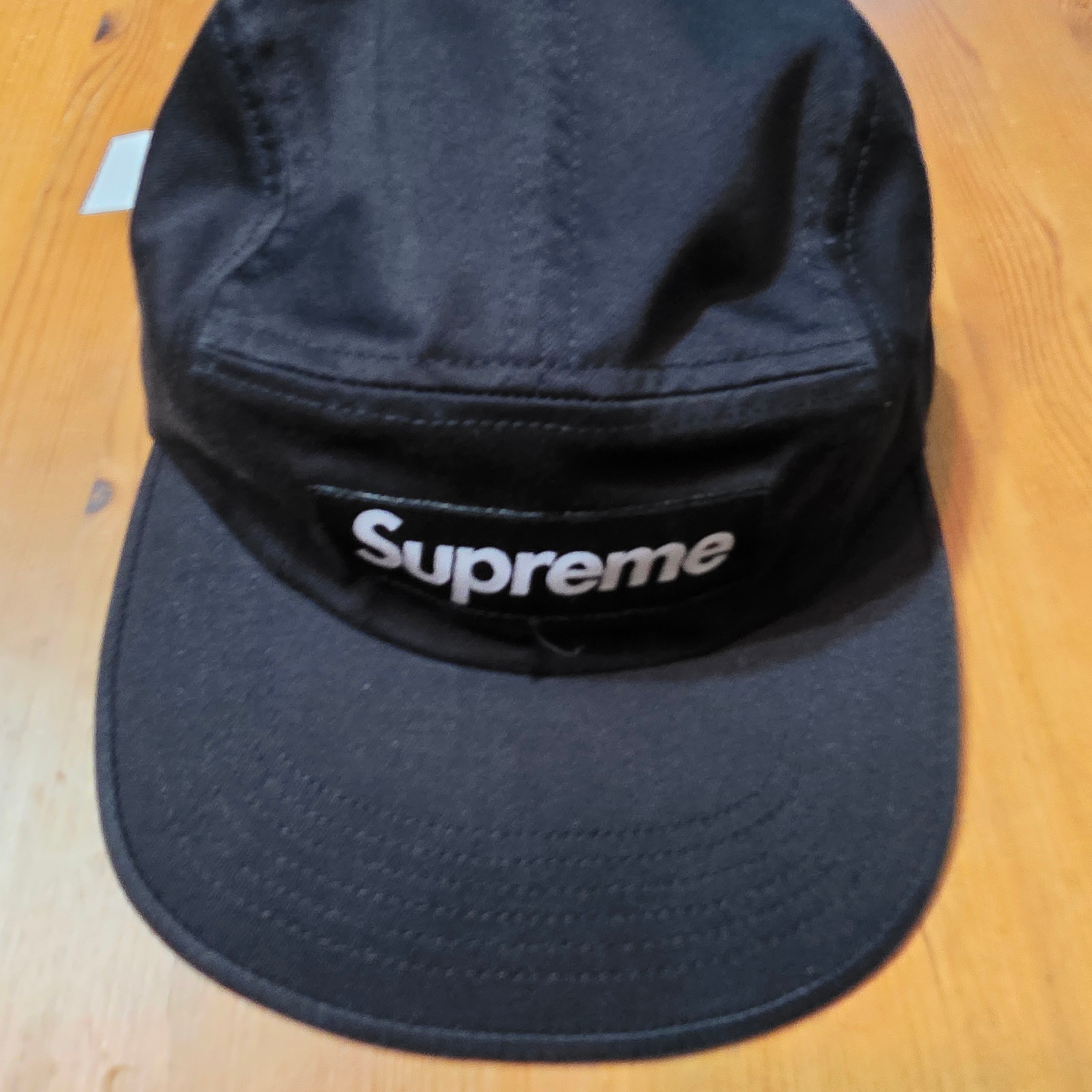 Supreme Washed Chino Twill Camp Cap Black 착용 스타일