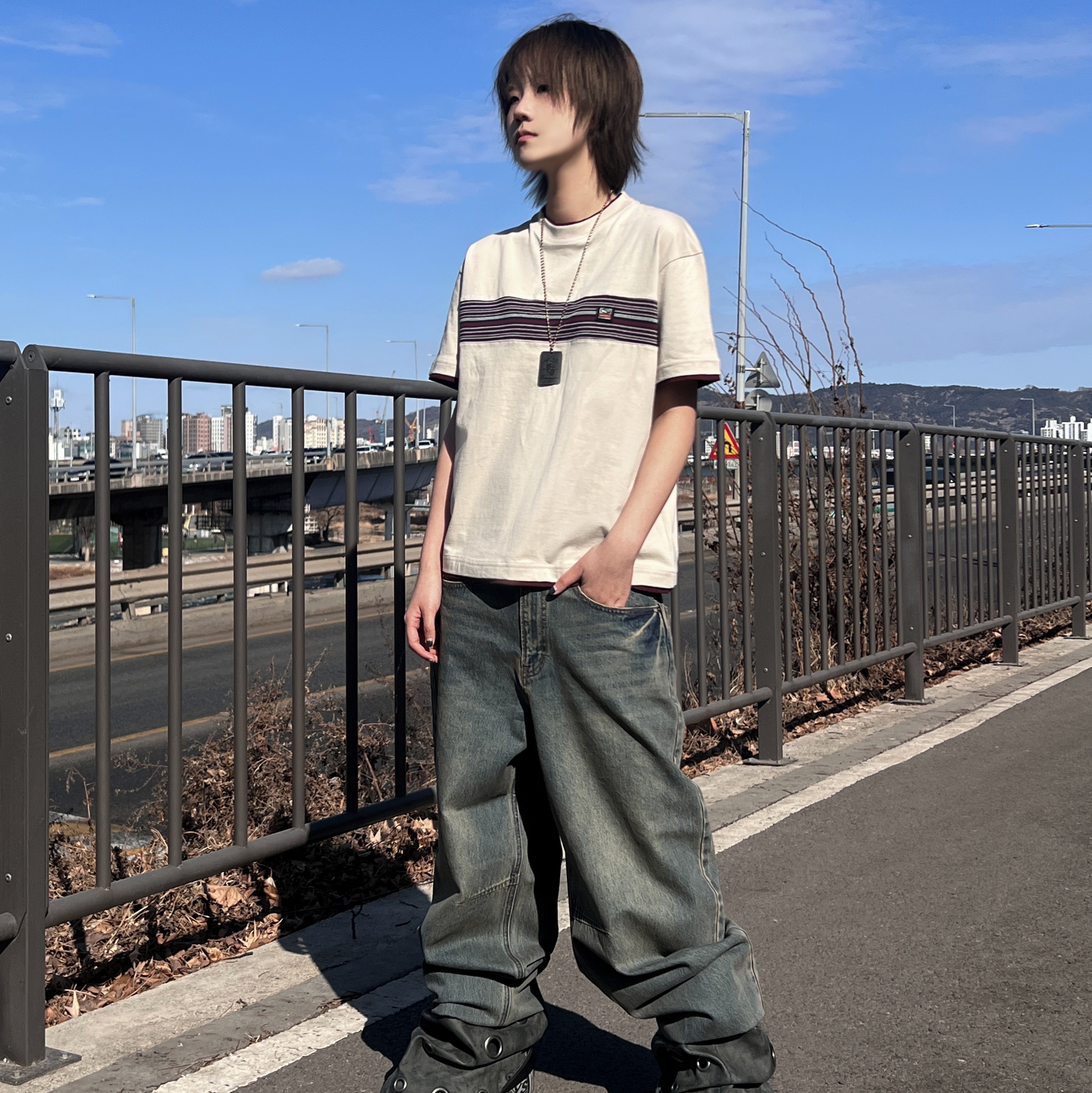 SPORT CHAMBER Spectrum T-shirt LIGHT BEIGE 착용 스타일 - 3