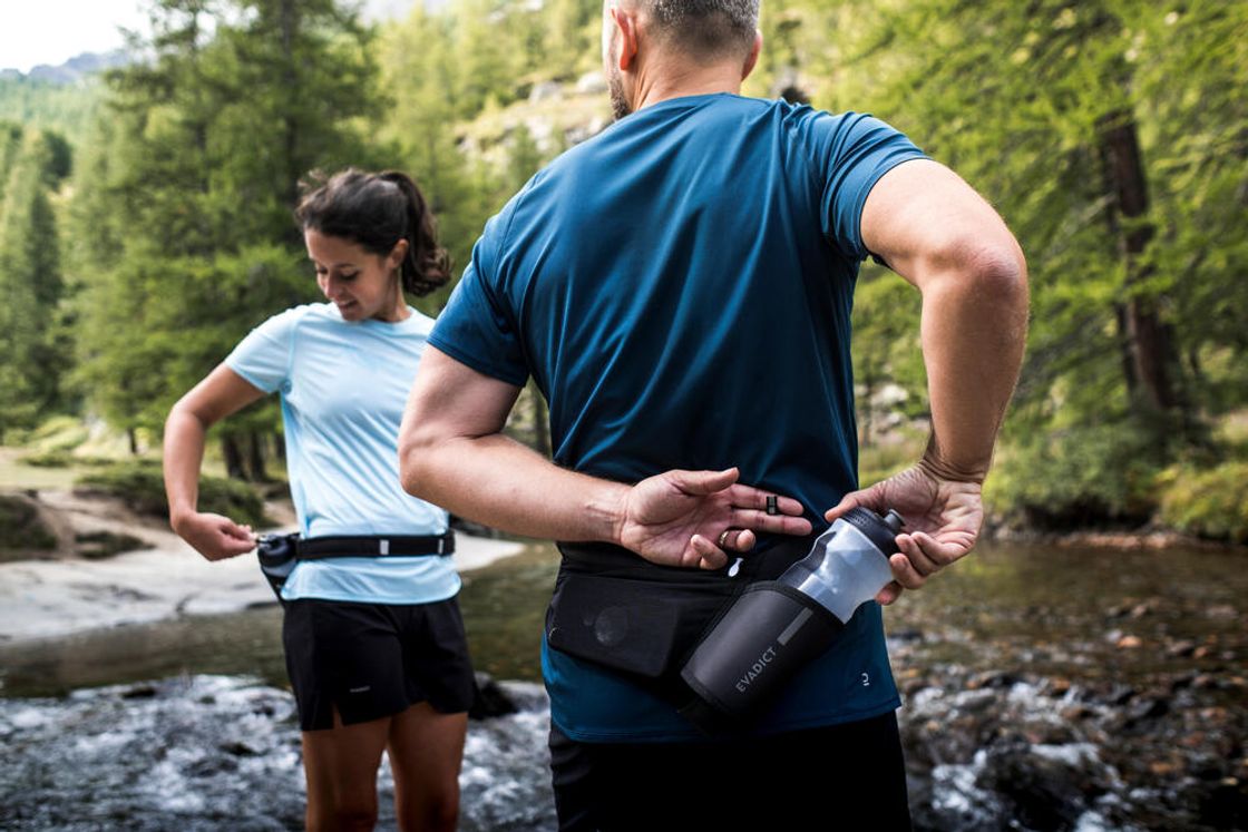 데카트론 트레일 러닝 물통 벨트 500ml 블랙(DECATHLON Trail Running Water Bottle Belt 500ml Black) - 10