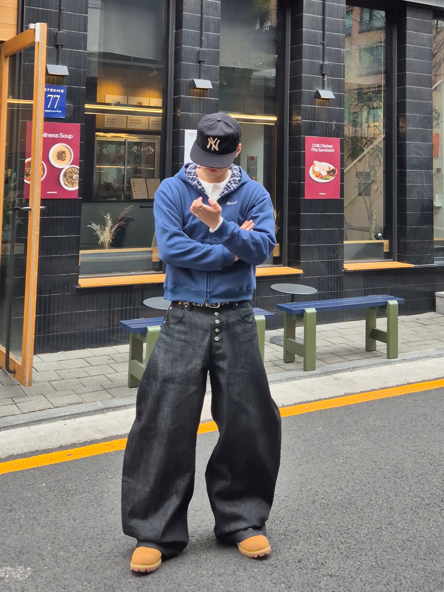 Stussy Canvas Flight Bag Washed Black, Timberland Premium 6 inch Waterproof Boot Wheat Nubuck - Wide 착용 스타일 - 2