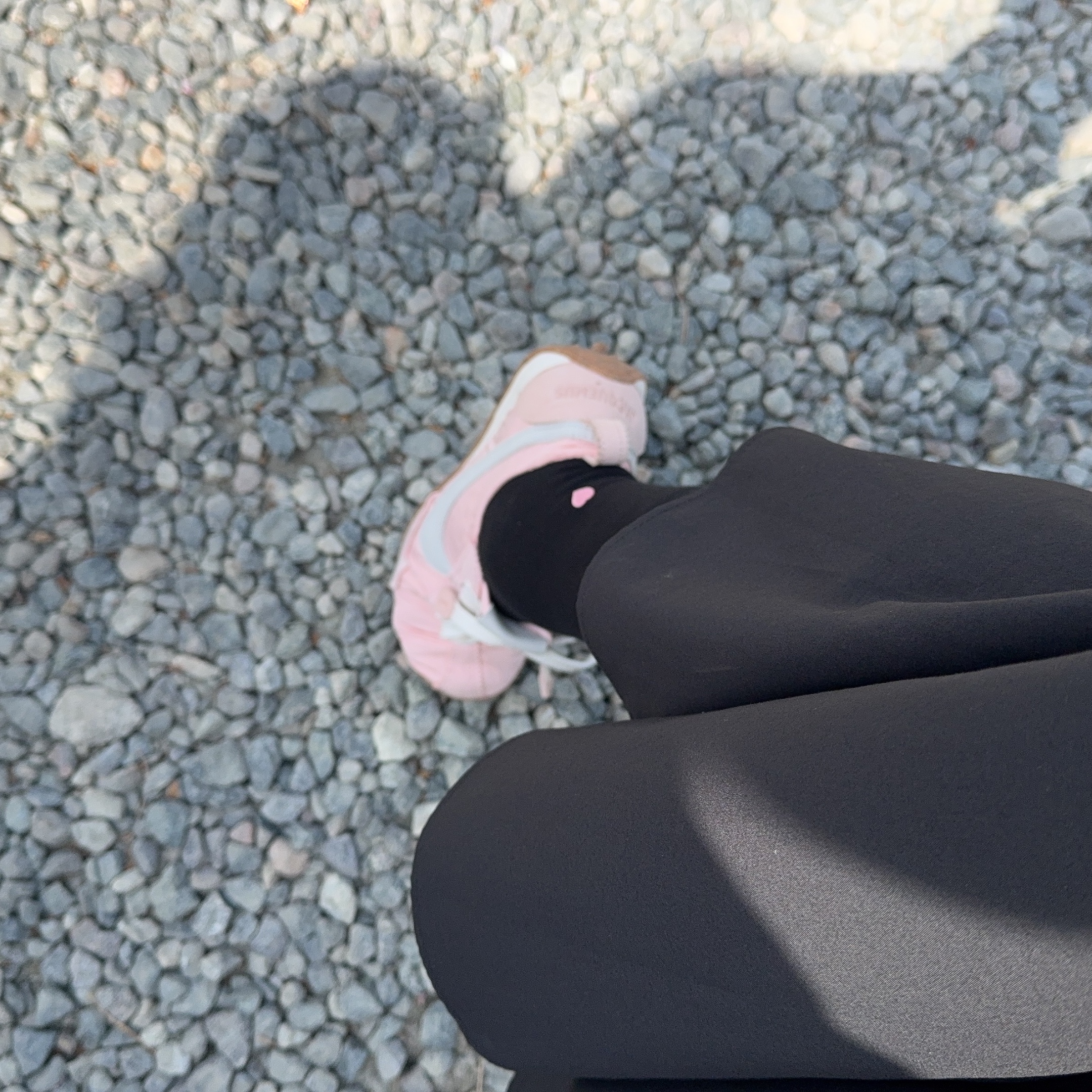 Nike x Jacquemus Moon Shoe SP Aluminum Pink Sail 착용 스타일