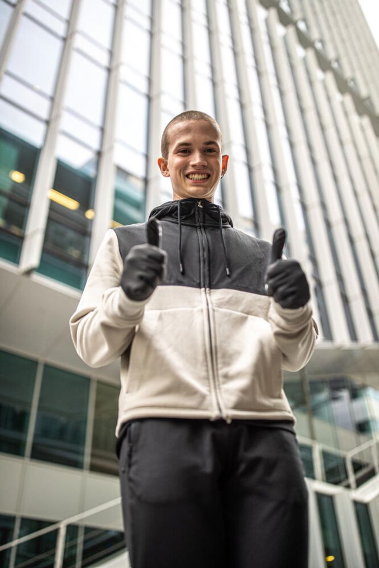 데카트론 러닝 터치스크린 장갑 웜 100 V2 스모크 블랙(DECATHLON Running Touchscreen Gloves Warm 100 V2 Smoked Black) - 9