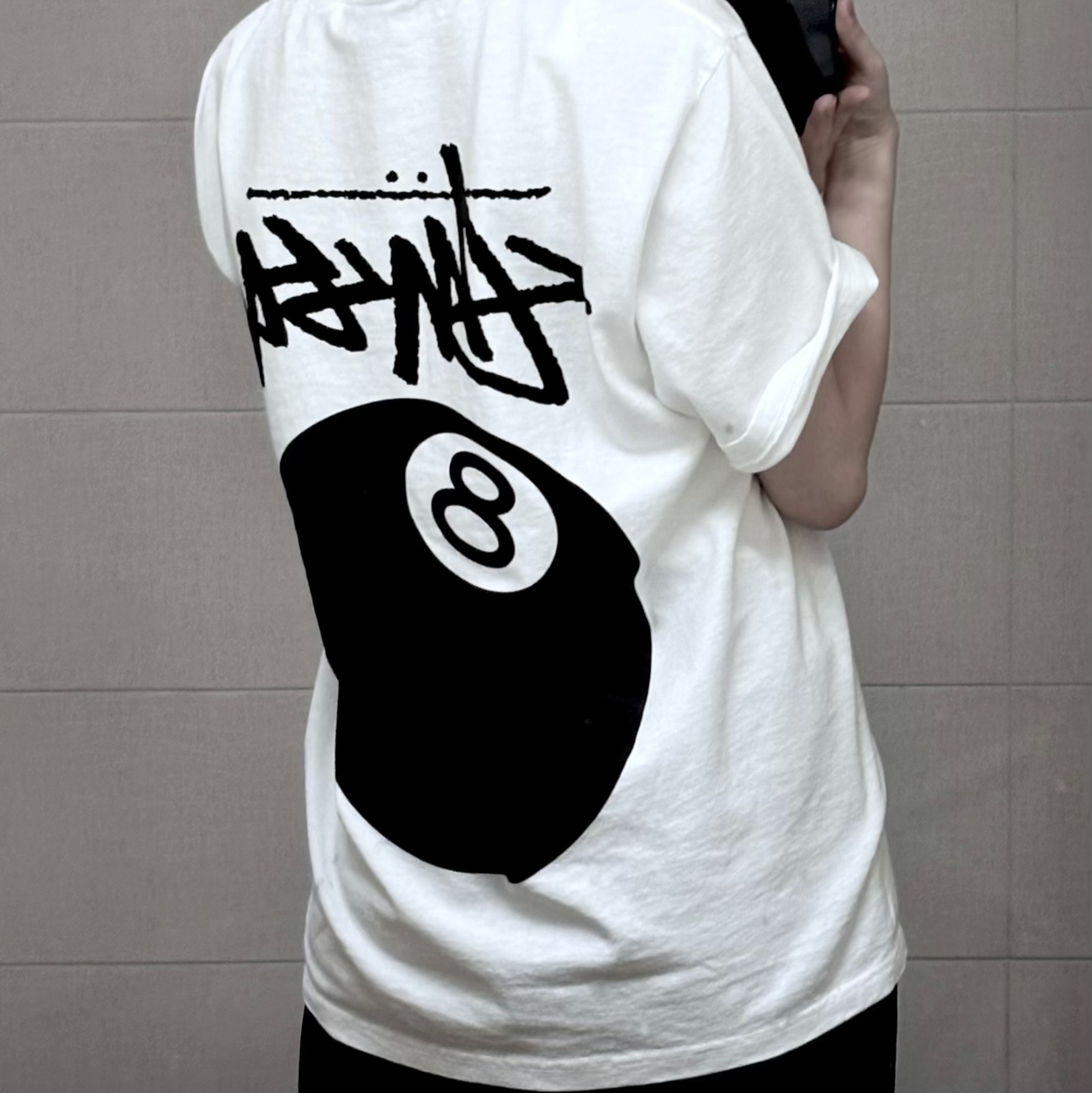 Stussy 8 Ball T-Shirt White 착용 스타일