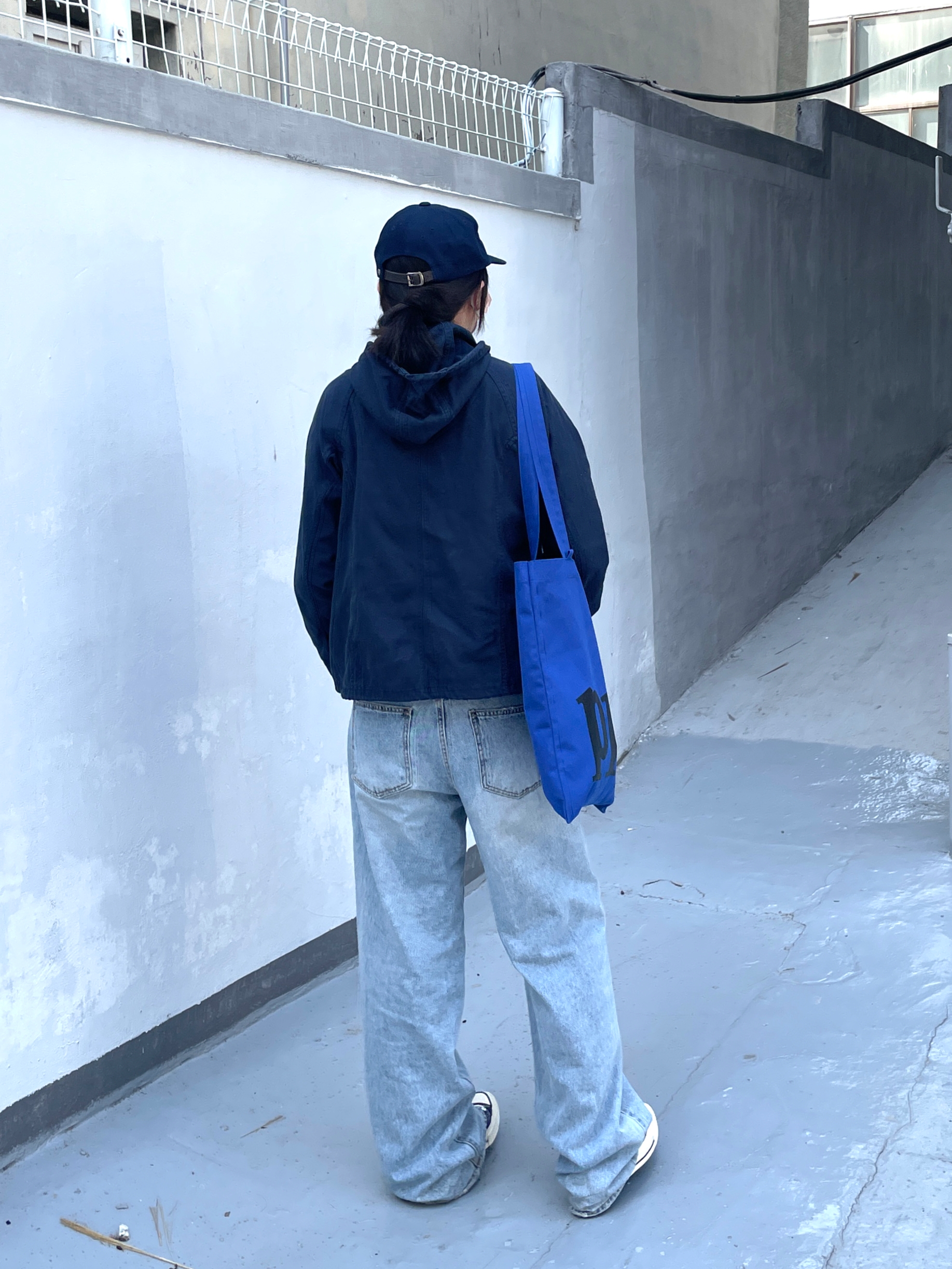 Converse Chuck 70 Ox Midnight Navy 착용 스타일 - 4
