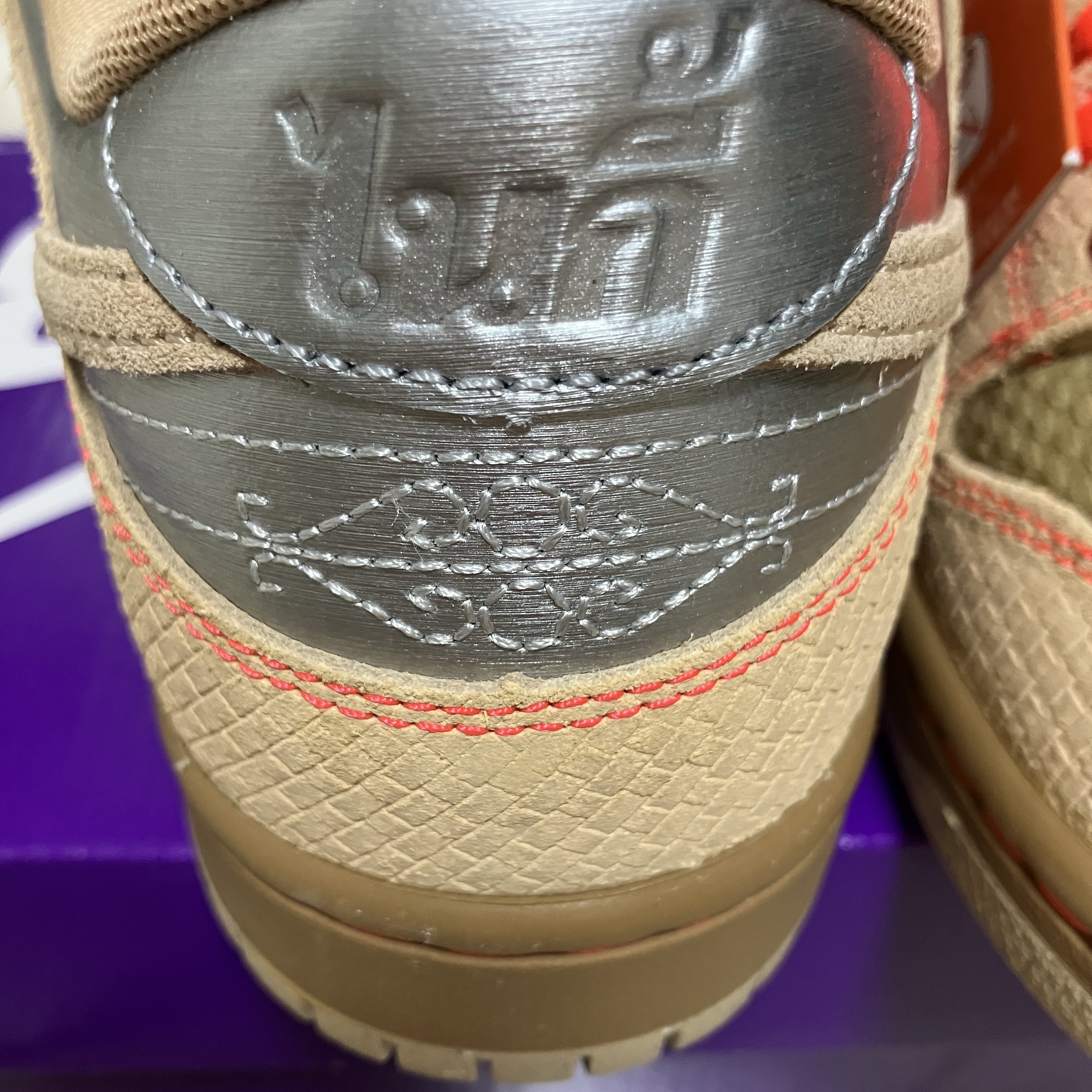 Nike SB Dunk Low Songkran Canvas and Parachute Beige 착용 스타일 - 7