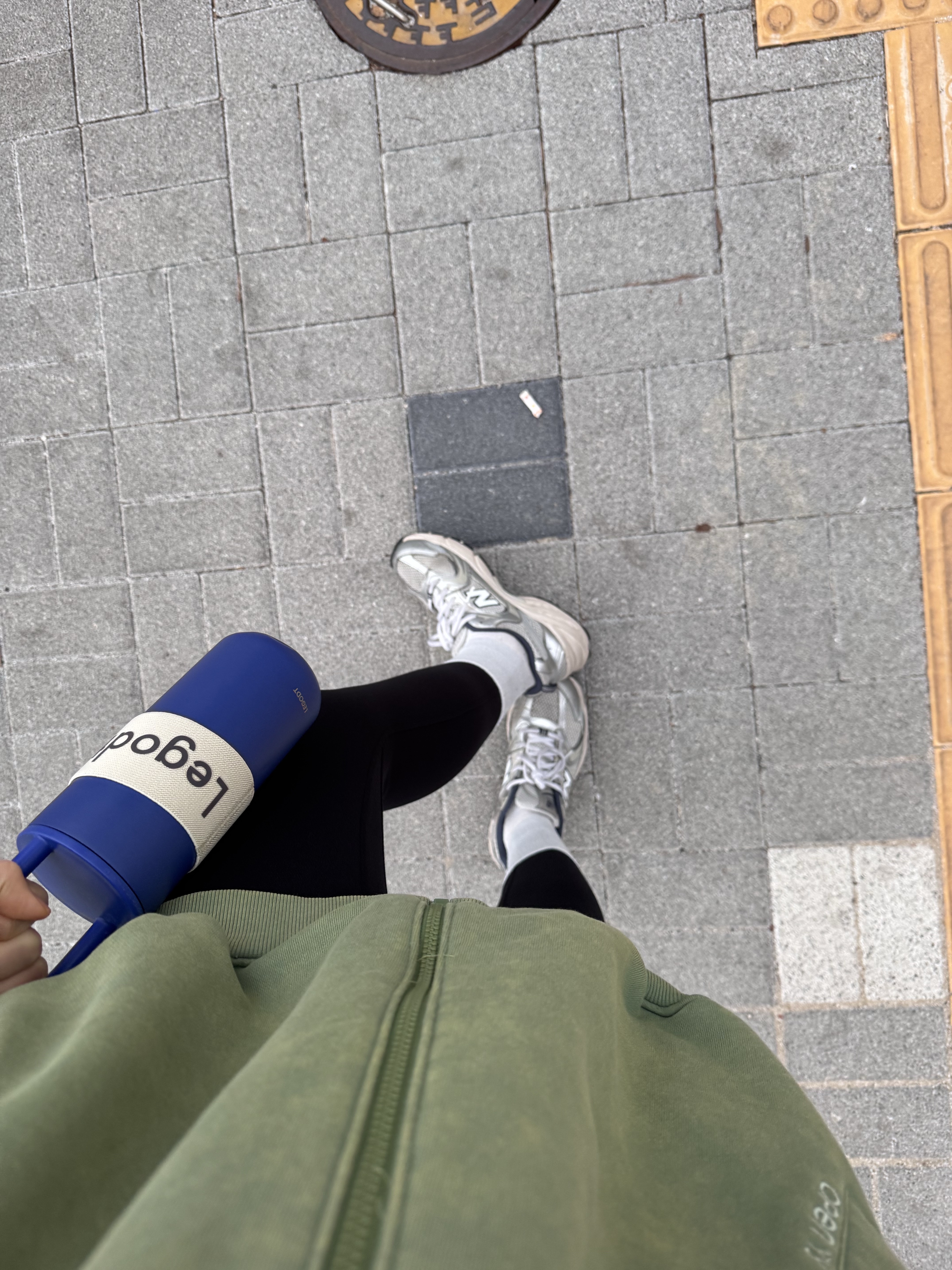 New Balance 530 Steel Grey 착용 스타일