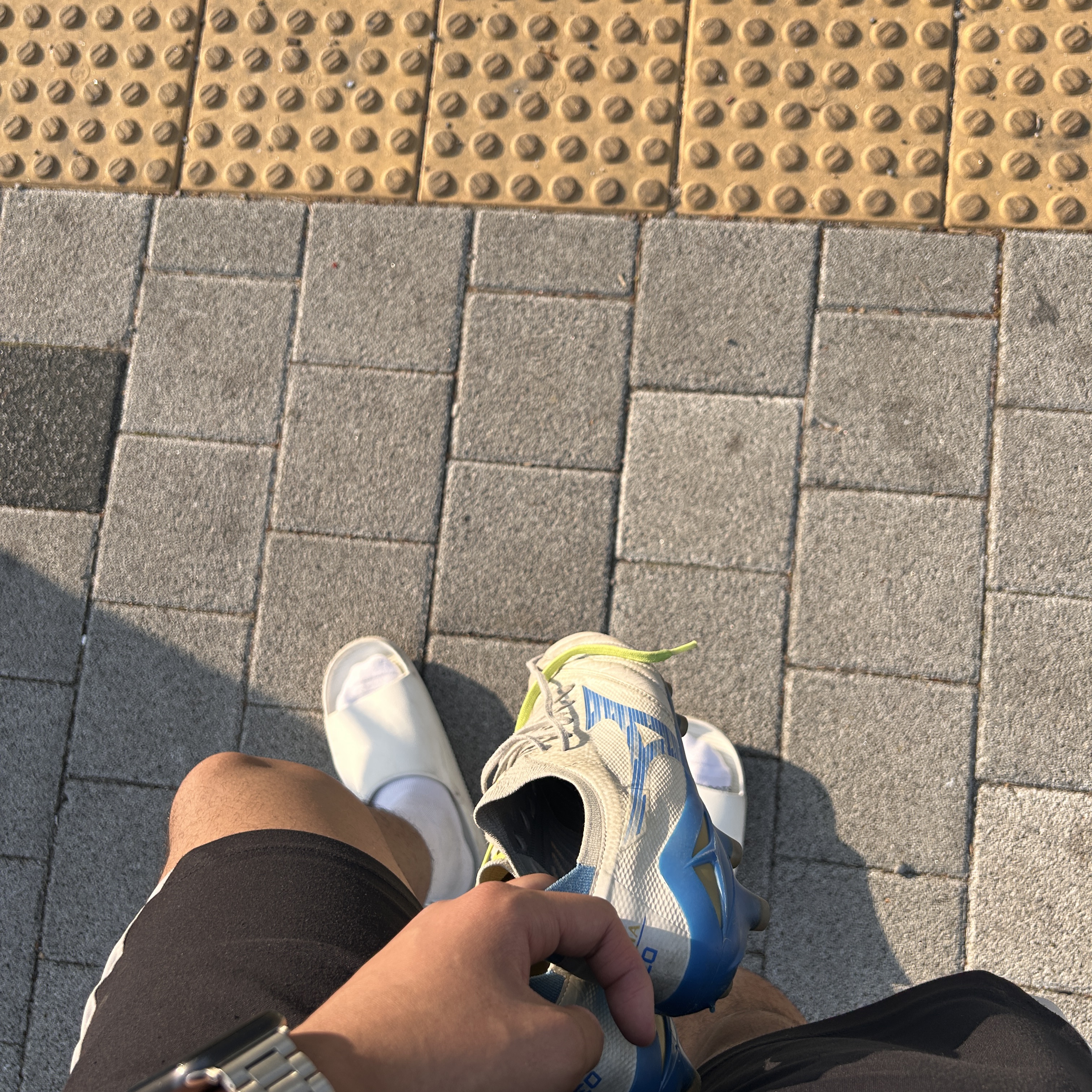 Nike Calm Slide Sail 착용 스타일