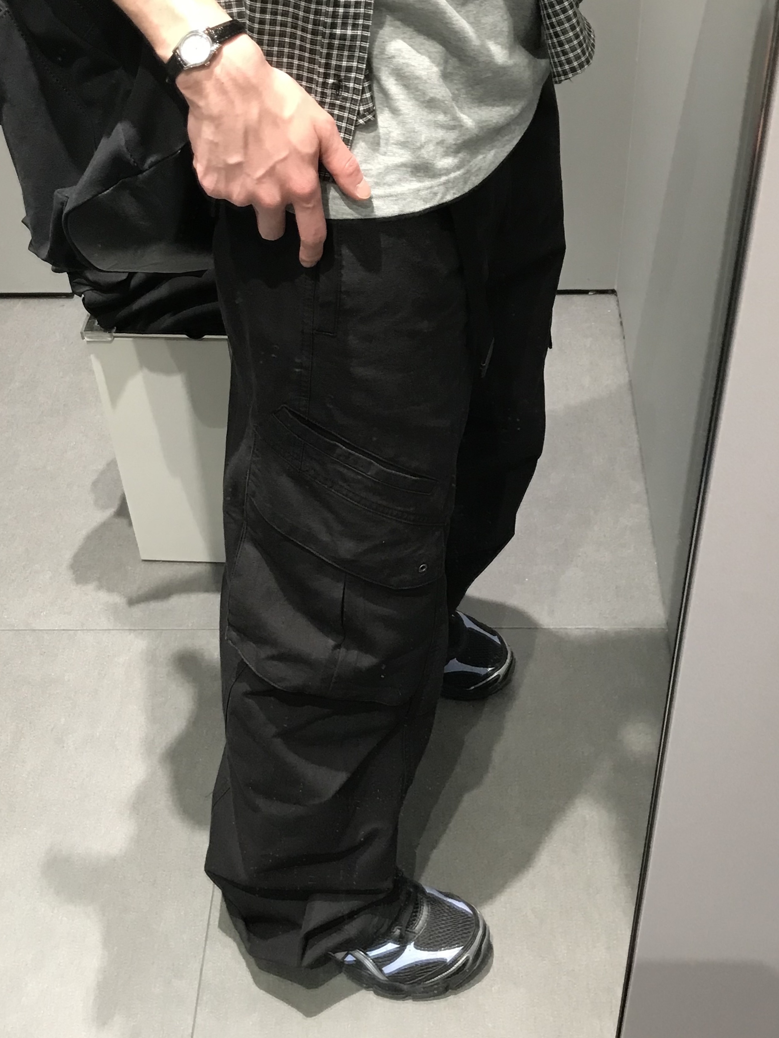 Casio LTP-1094E-7ARDF, Asics Gel-Cumulus 16 Black Pure Silver 착용 스타일 - 4