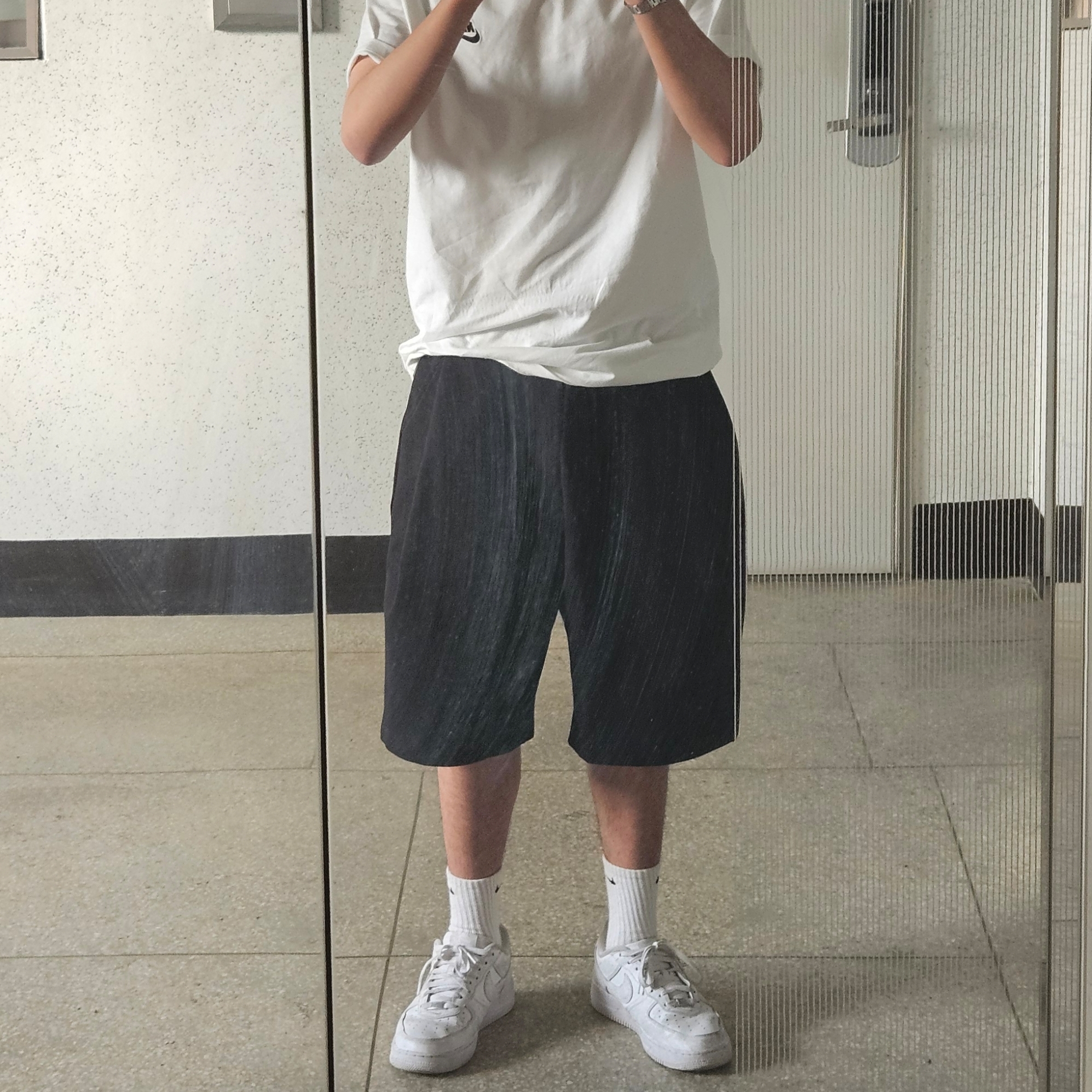 Knitted Bermuda Traning Half Pants Black 착용 스타일