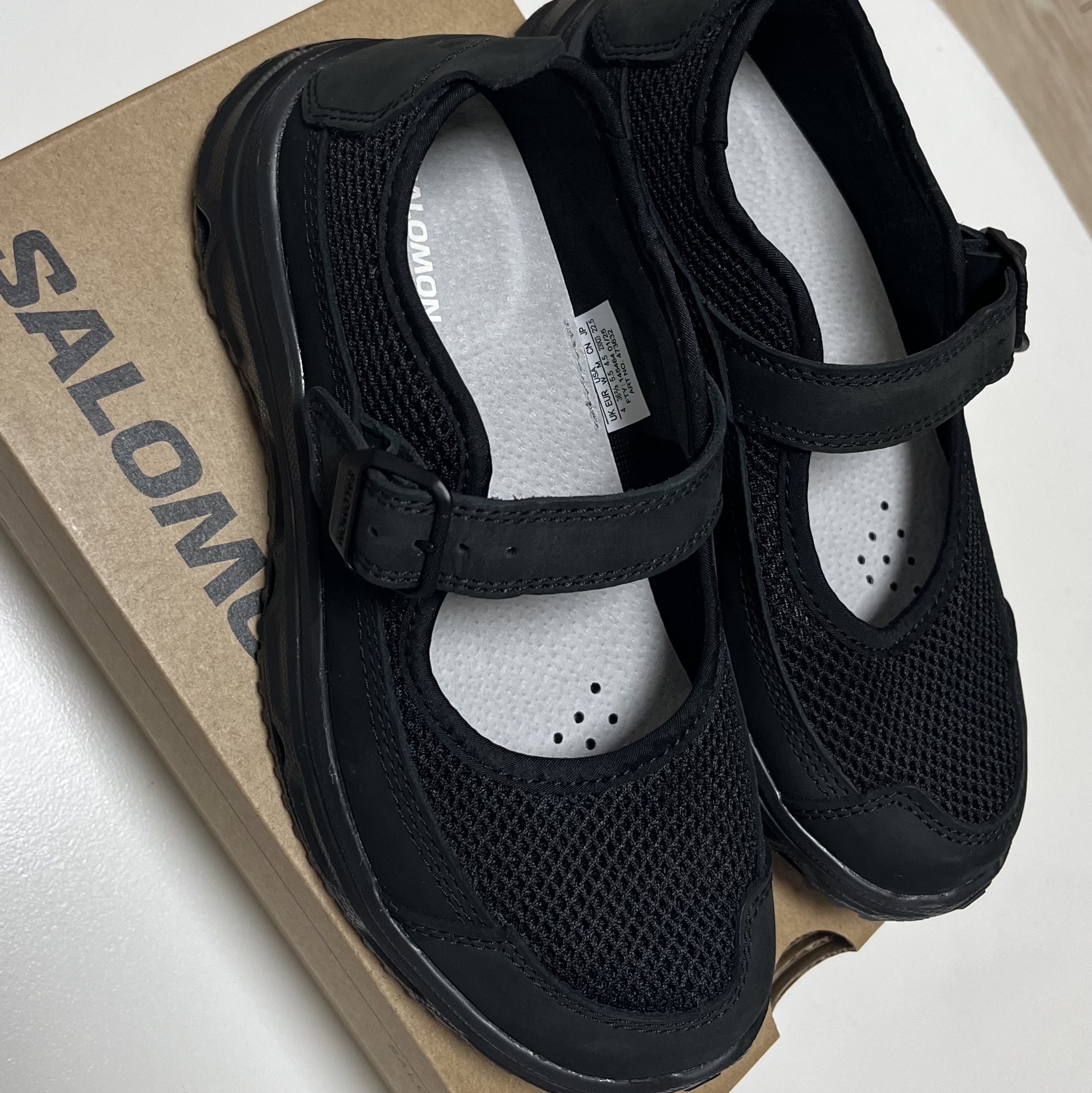 Salomon RX Marie Jeanne Black 착용 스타일