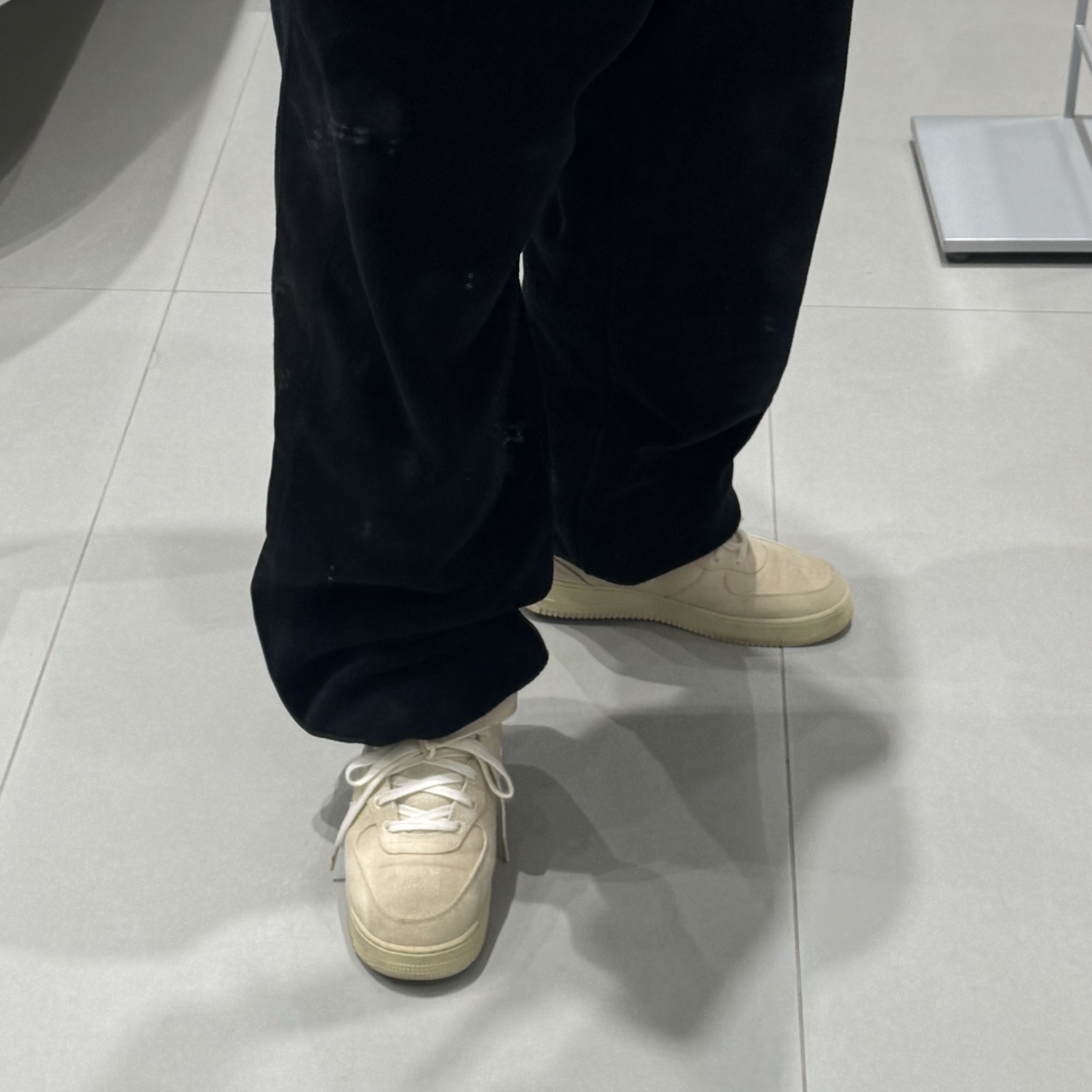 Nike x Stussy Air Force 1 '07 Mid SP Fossil 착용 스타일