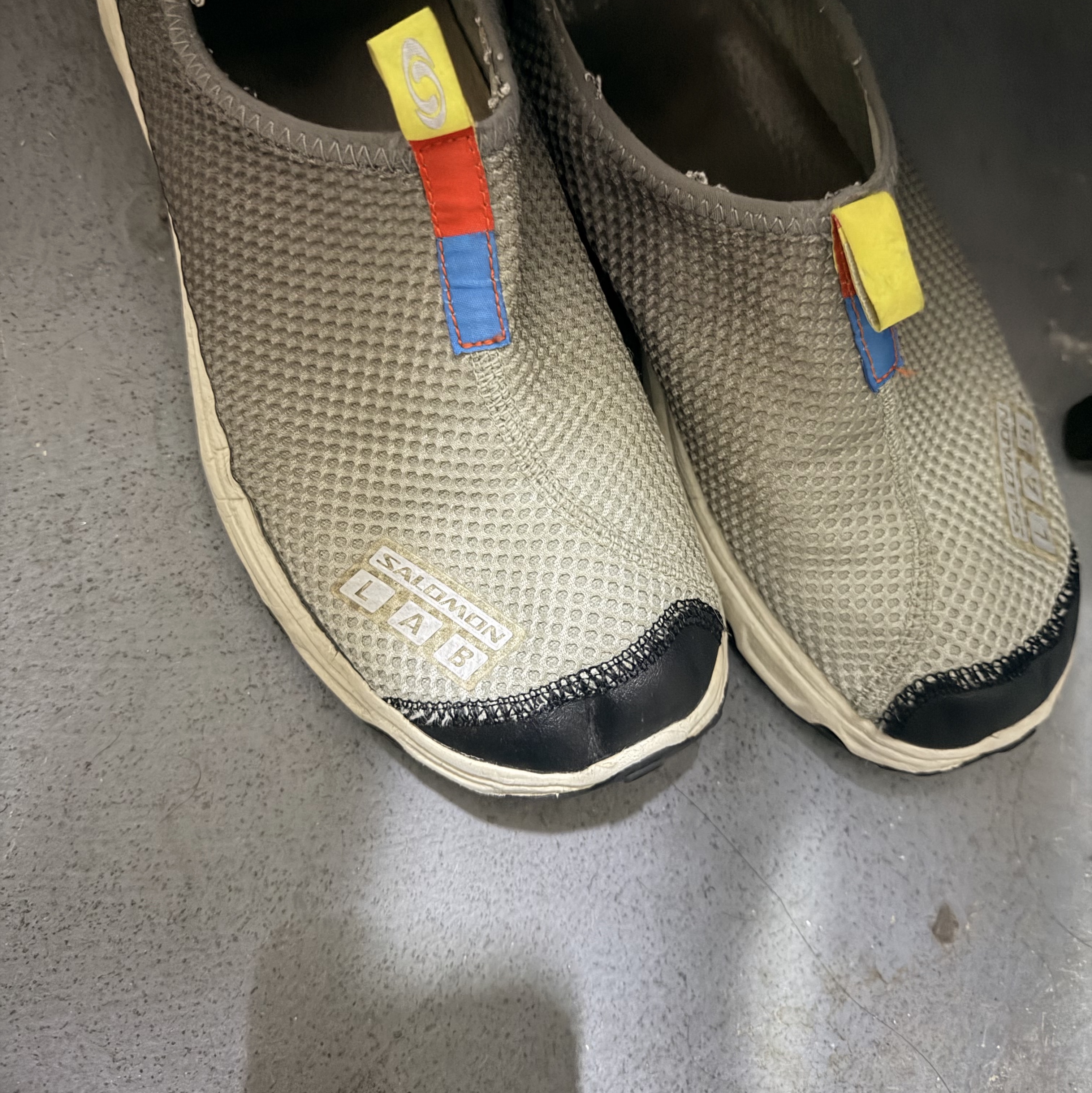 Salomon RX Moc 3.0 Pewter Desert 착용 스타일