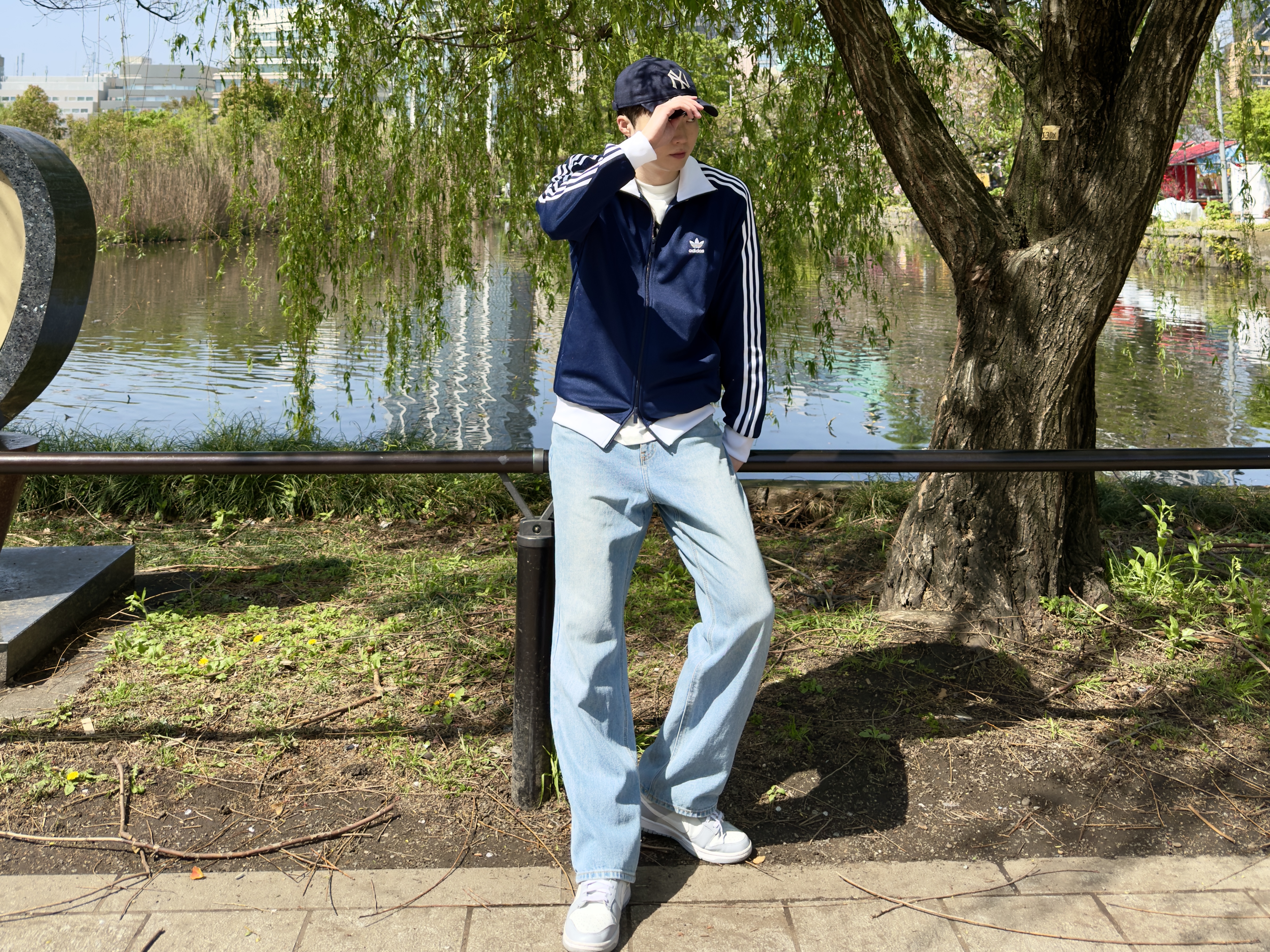 Adidas Adicolor Classic Beckenbauer Track Top Night Indigo - KR Sizing, Nike Dunk Low Retro Wolf Grey 착용 스타일 - 1