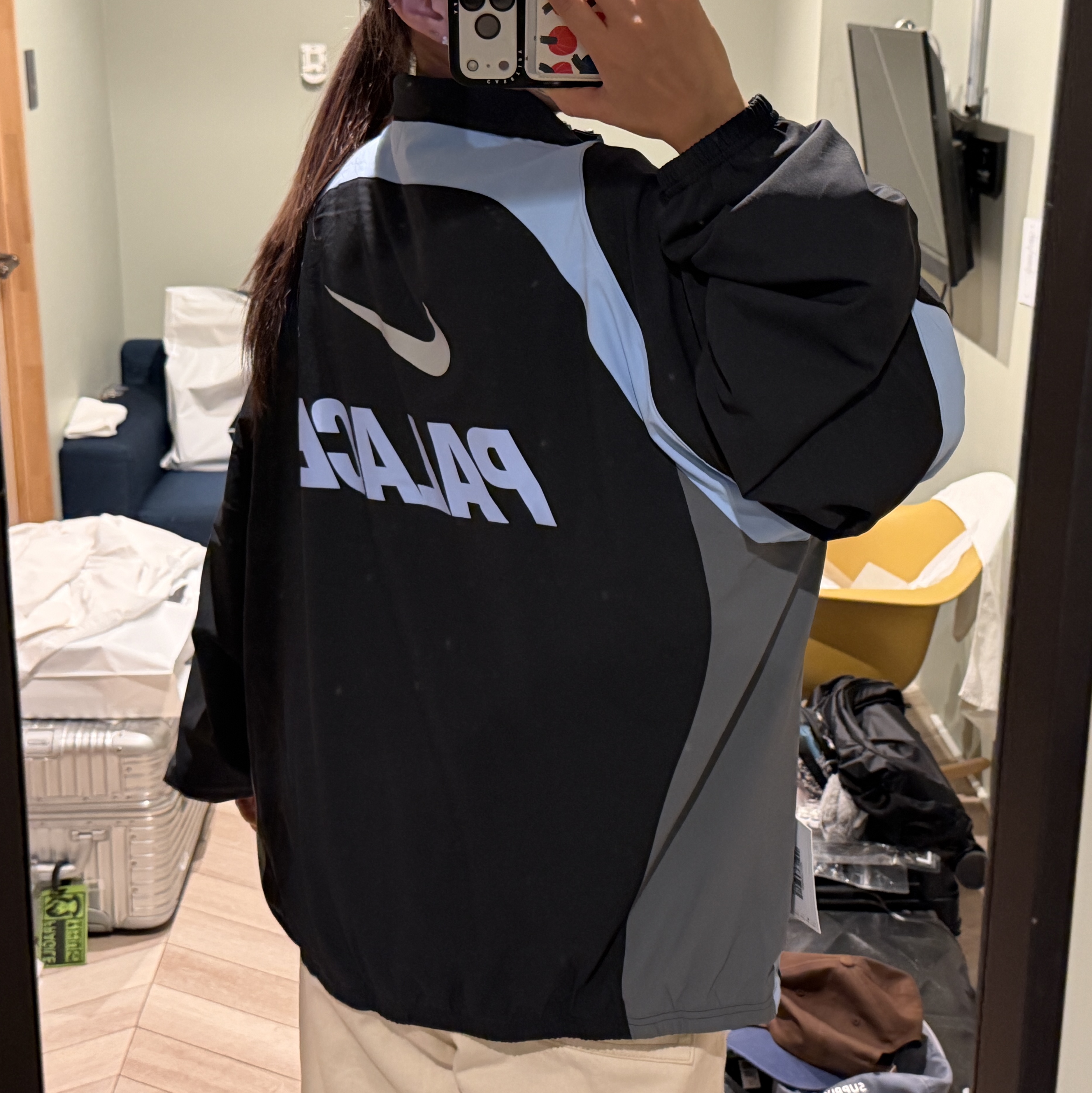 Palace x Nike Font Swoosh T-Shirt Black - 26SS, Palace x Nike Font Swoosh Hood Black - 26SS 착용 스타일 - 5